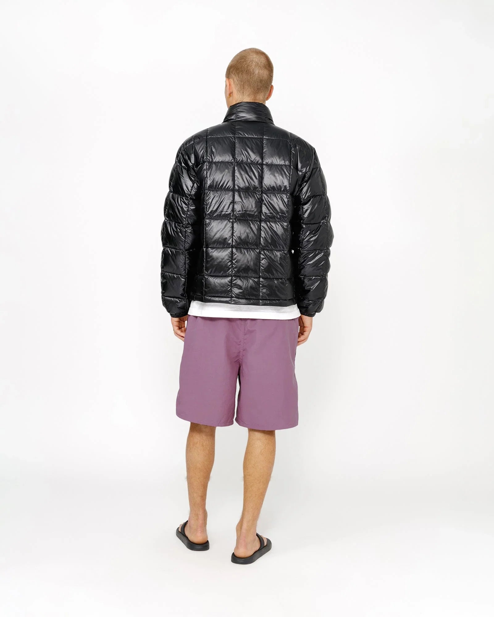 WATER SHORT STOCK - Four Street