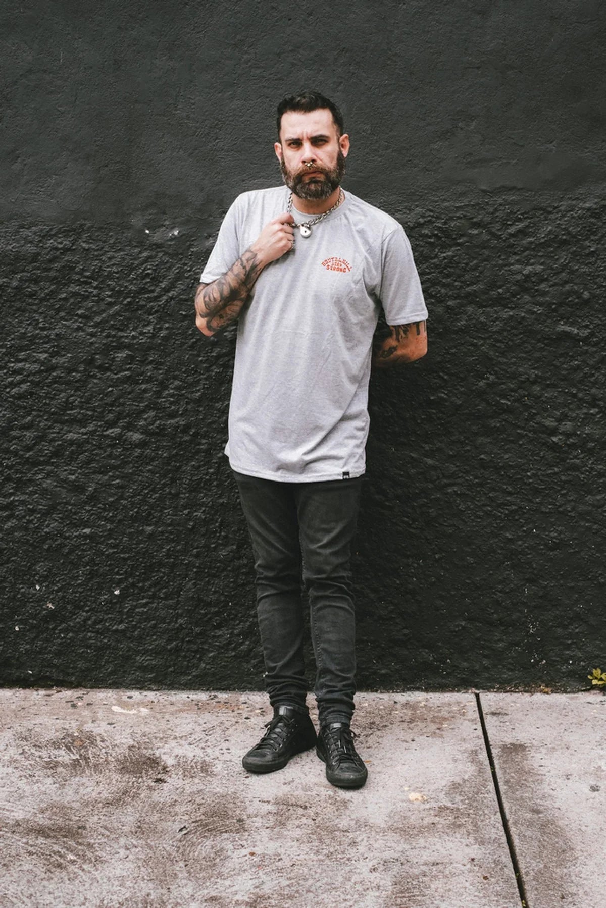 Camiseta - Bombastic - Four Street