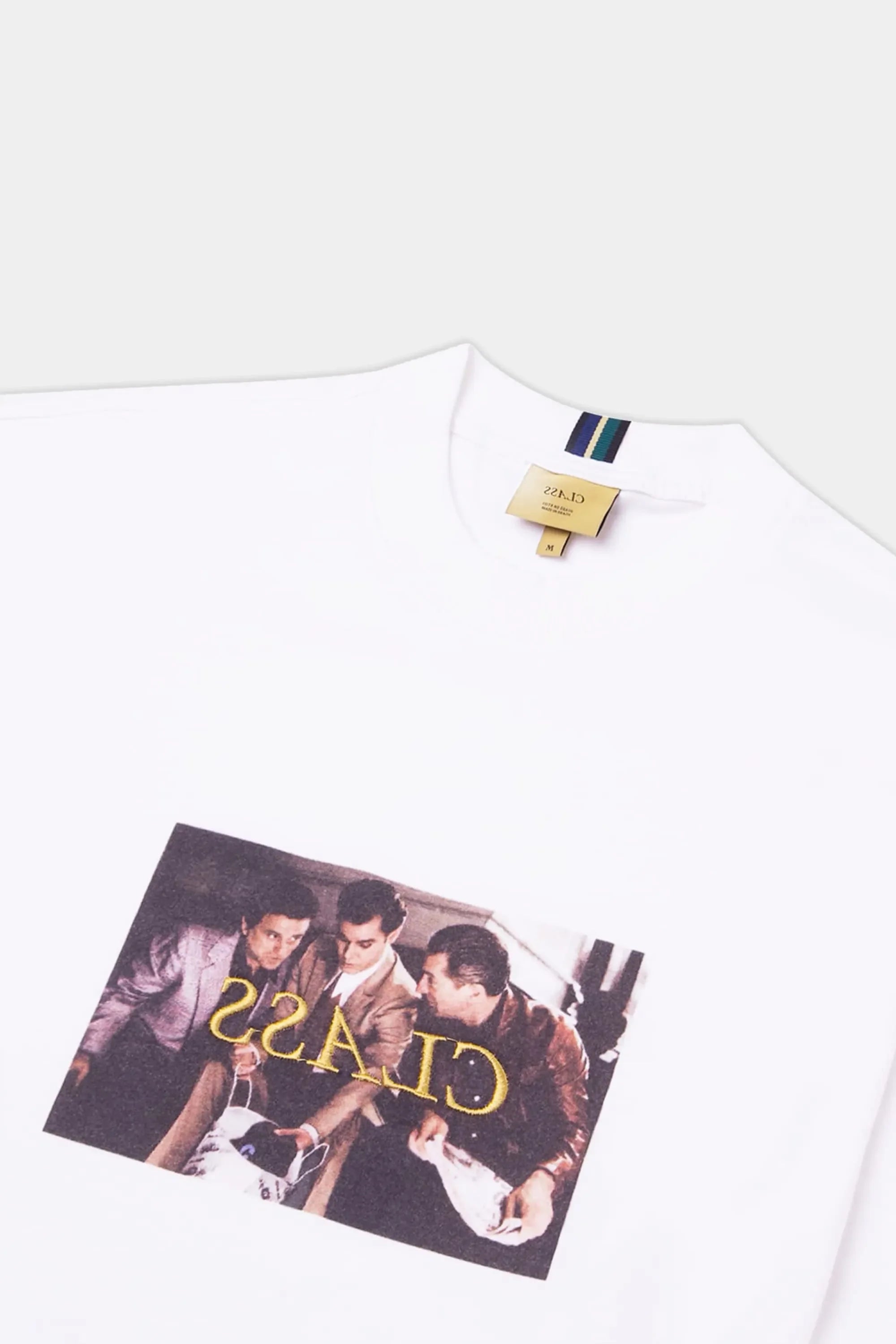 Camiseta Class Goodfellas (Off White) - Four Street