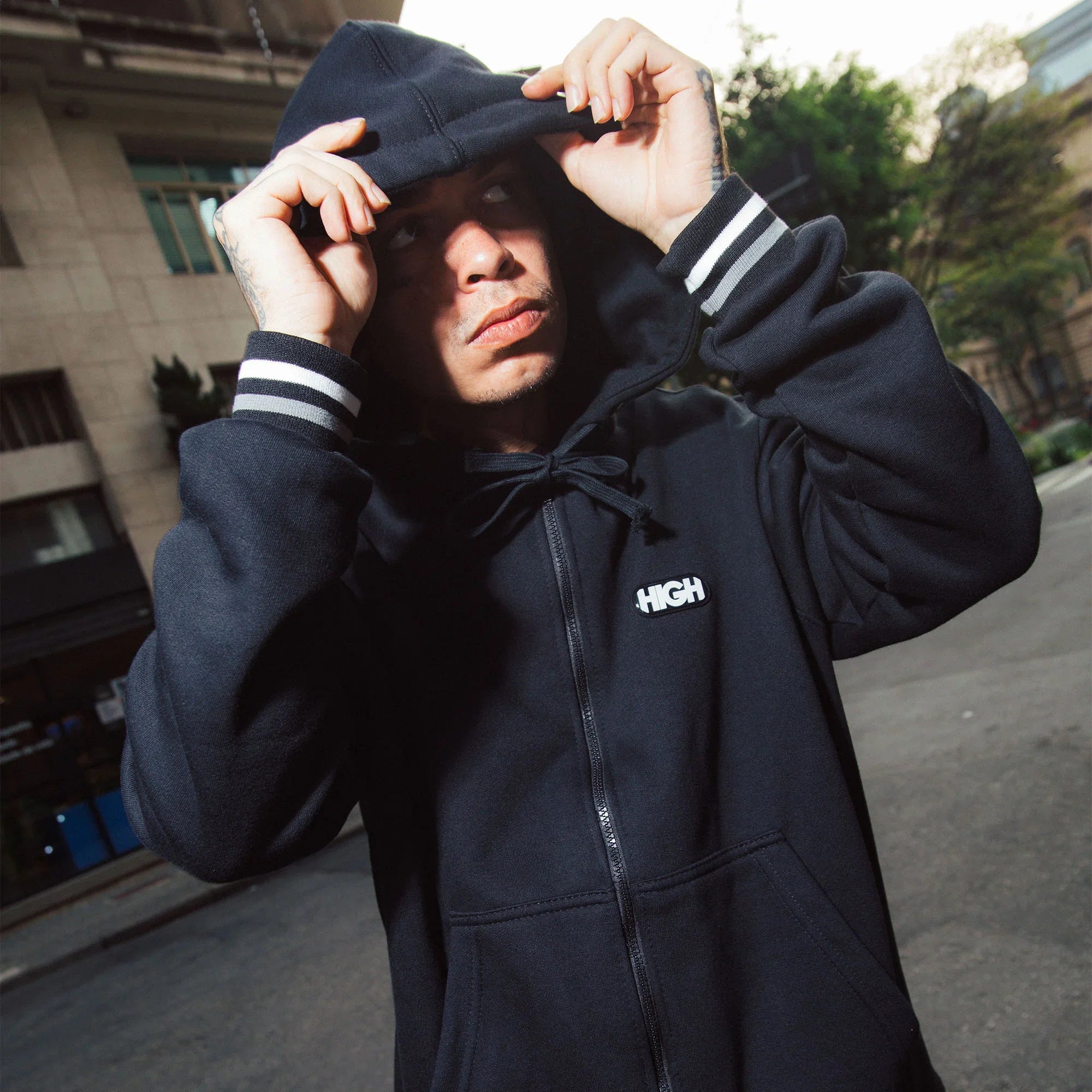 Zipped Hoodie Black - Four Street