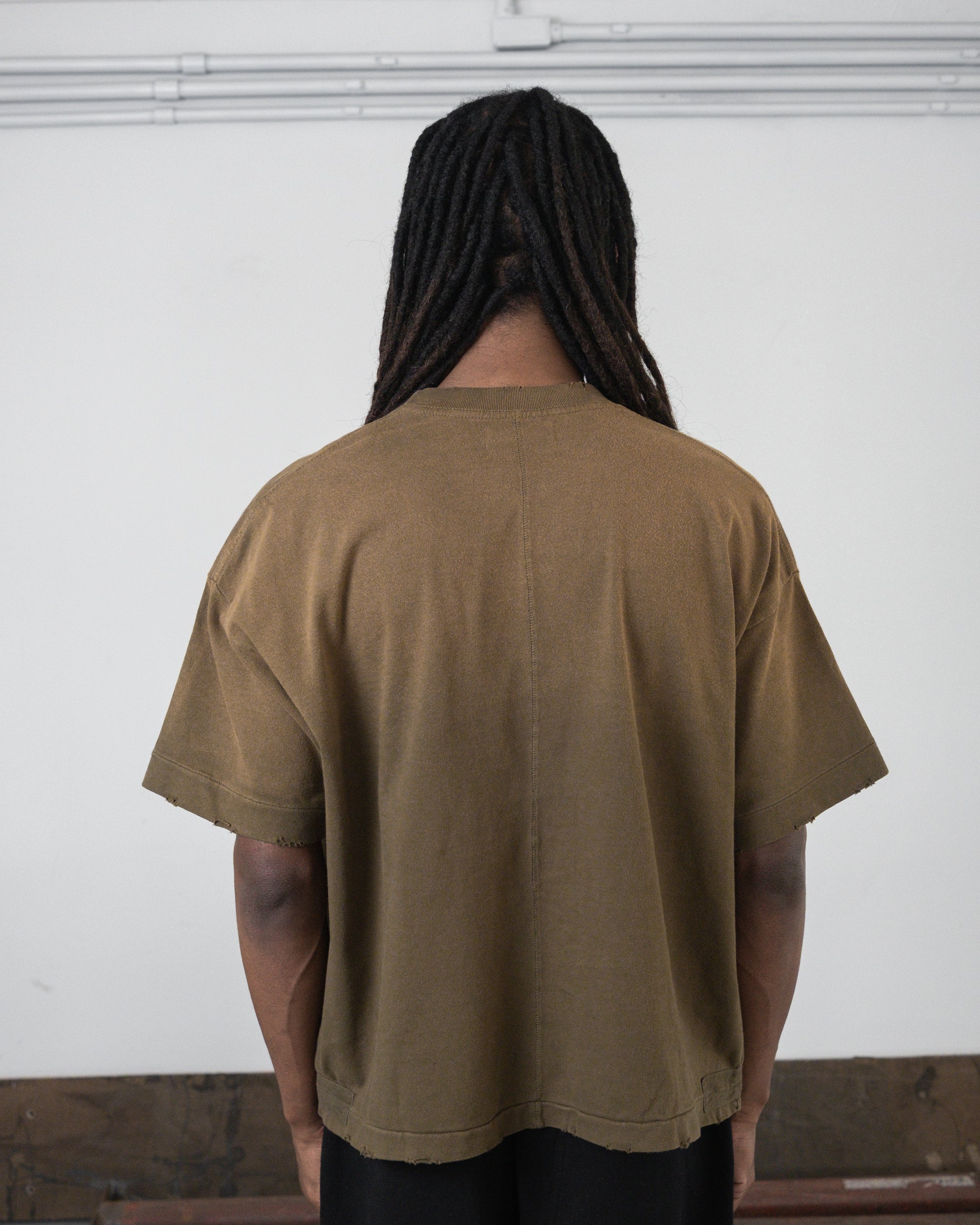 UNF - BOXY TEE - OLIVE GREEN