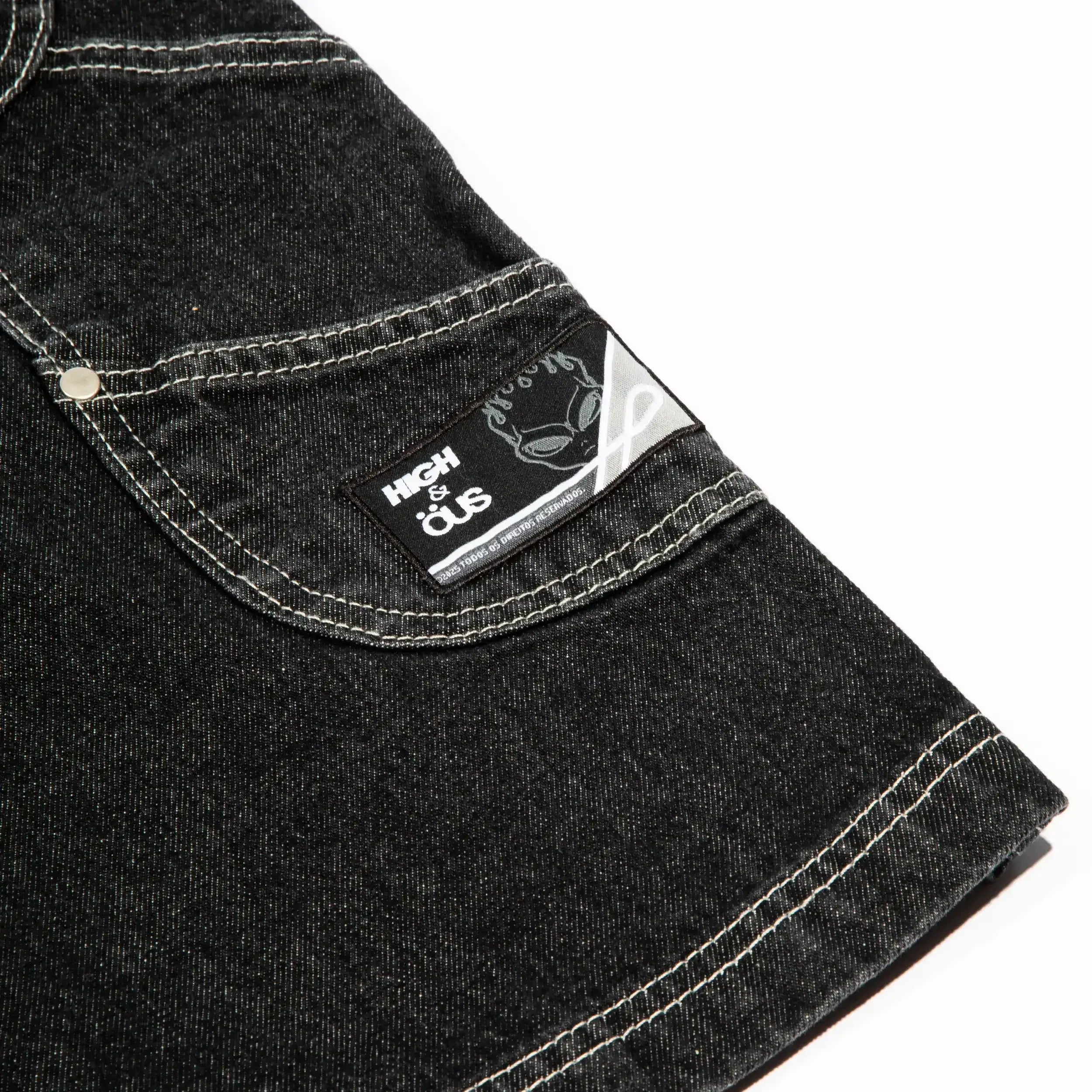 High & ÖUS Black Denin - Four Street