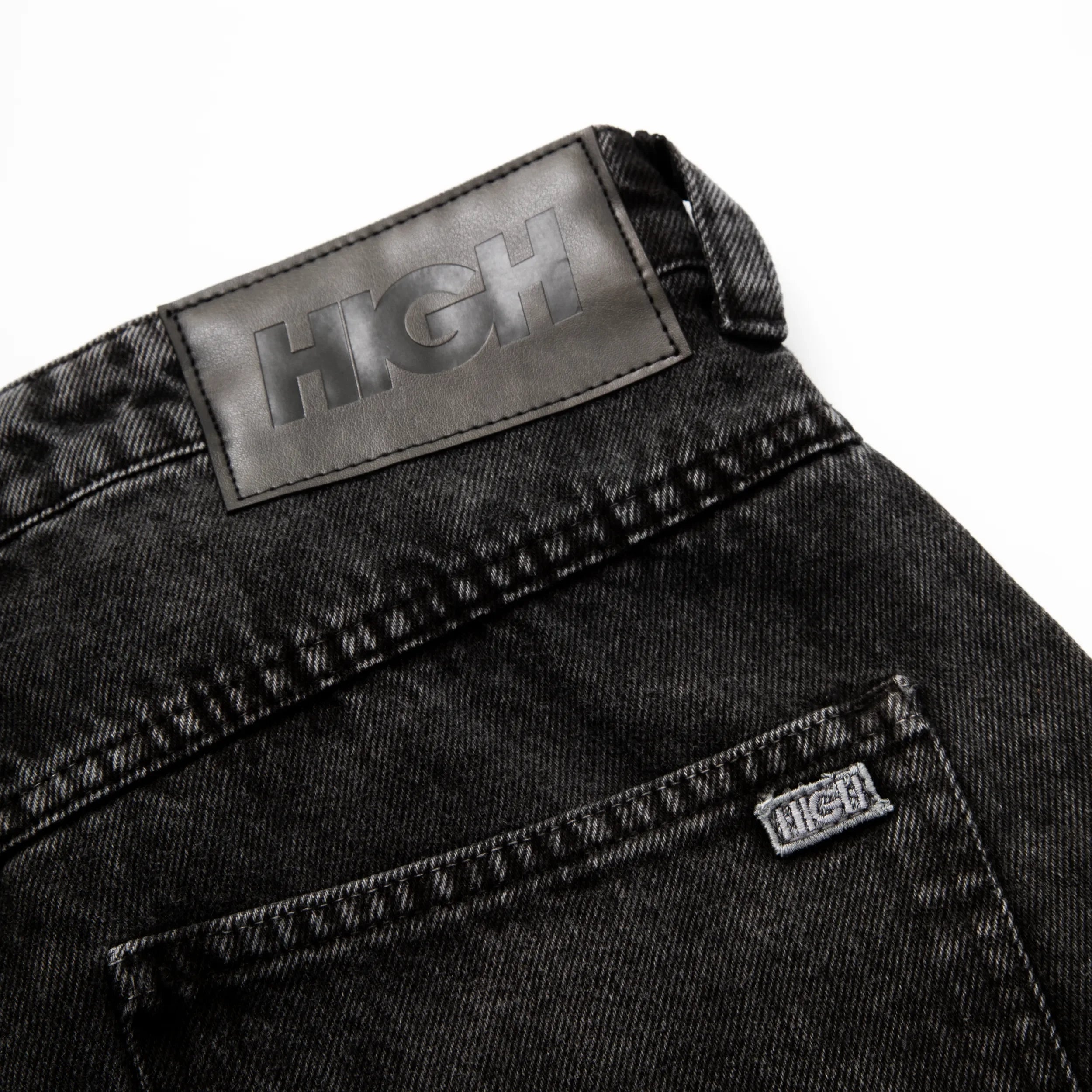 Jeans Pants Logo Line Washed Black - Four Street