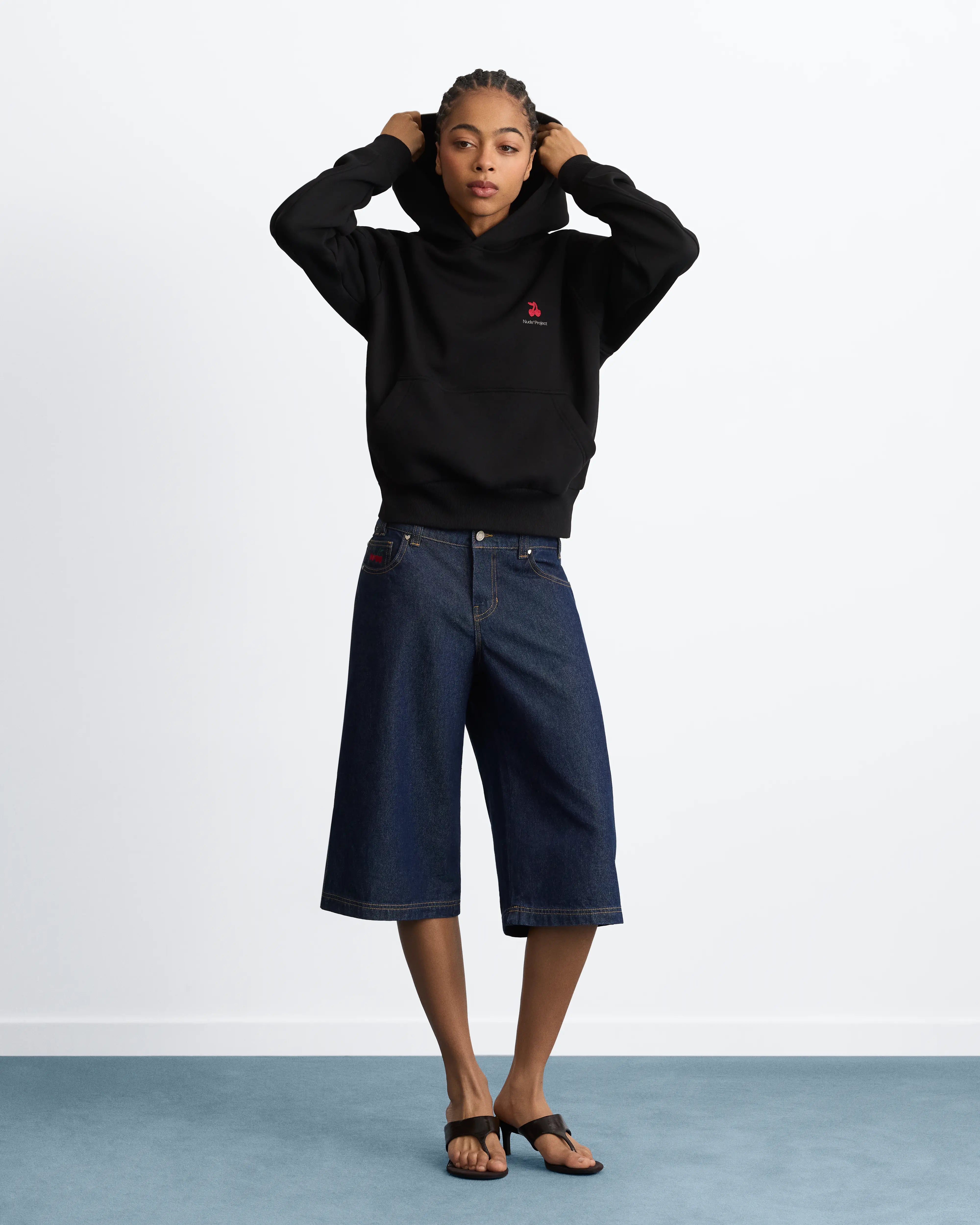 Basic Cherry Hoodie Black
