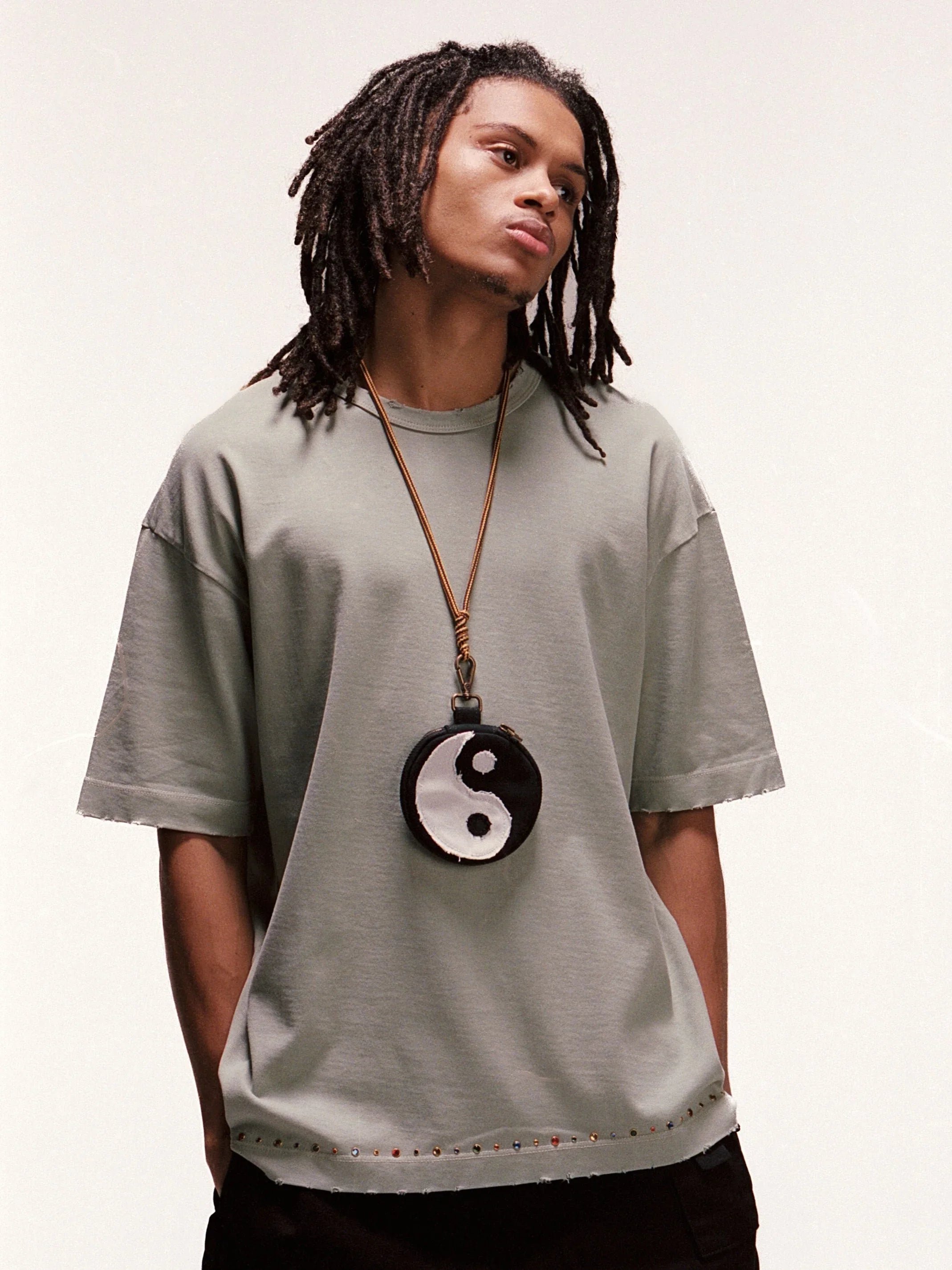 Gems Distressed Tee - Olive - Four Street