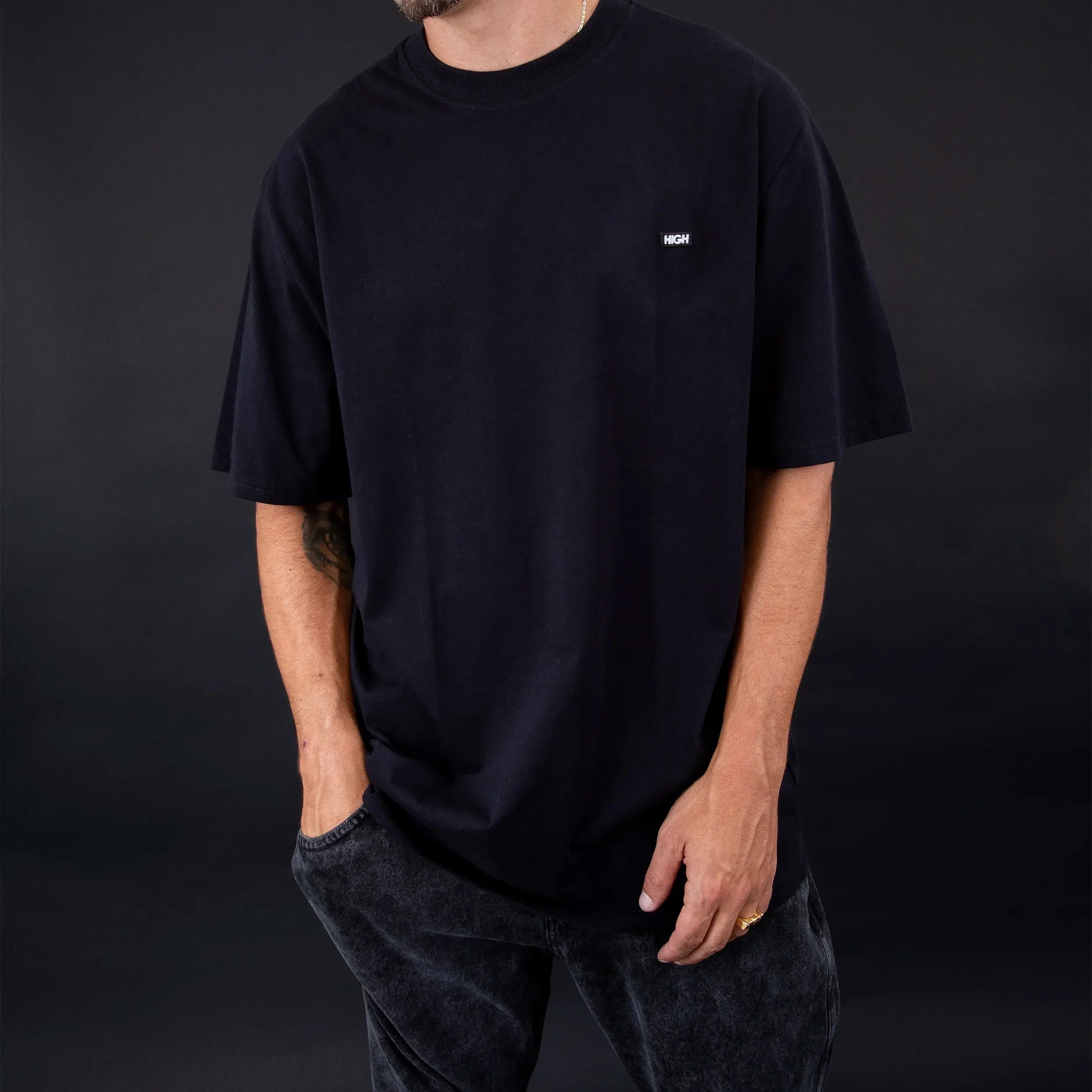 Tee Logo Line Black - Four Street