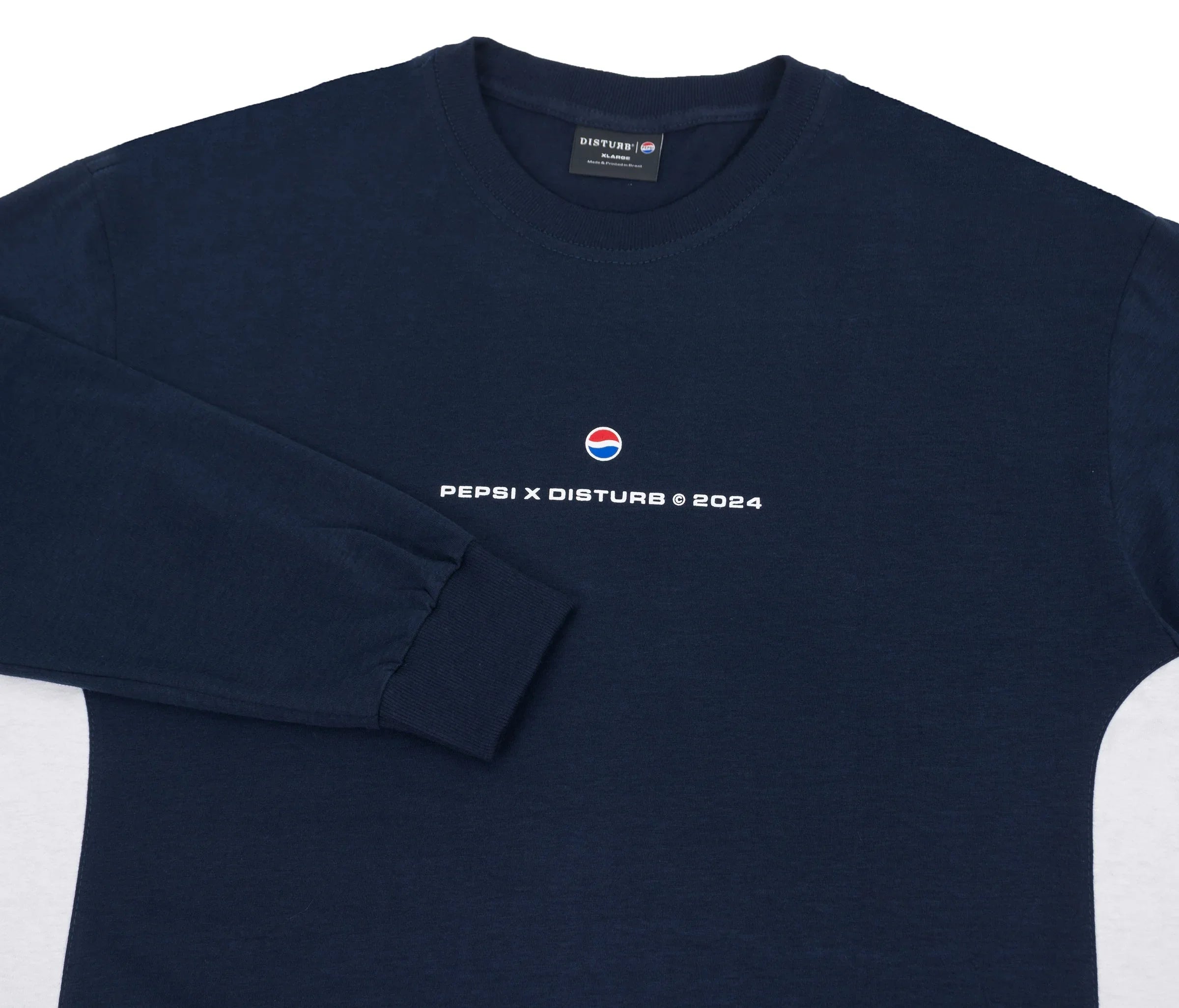 Trademark Longsleeve in Navy - Four Street