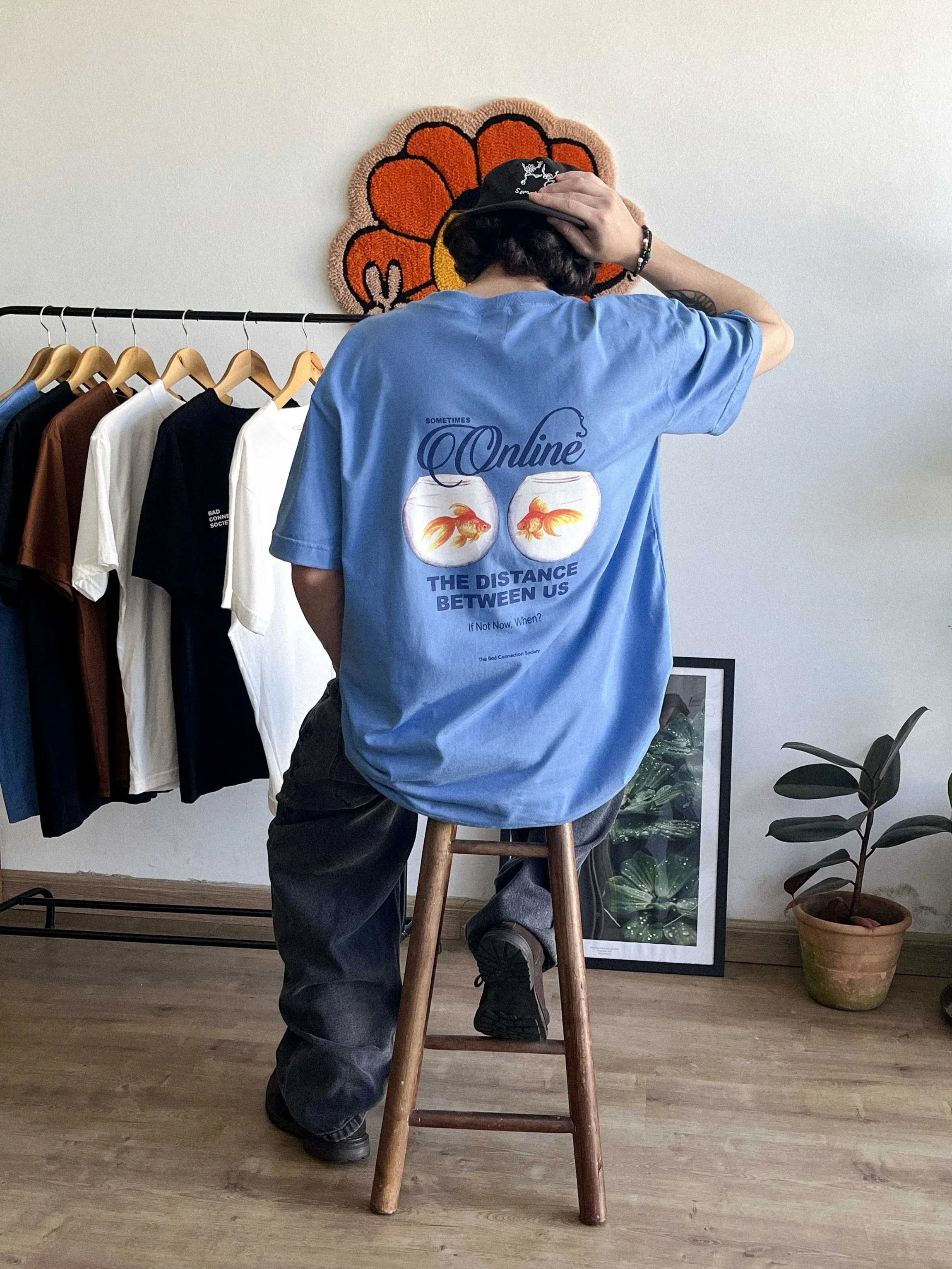 Camiseta Between Us - Four Street