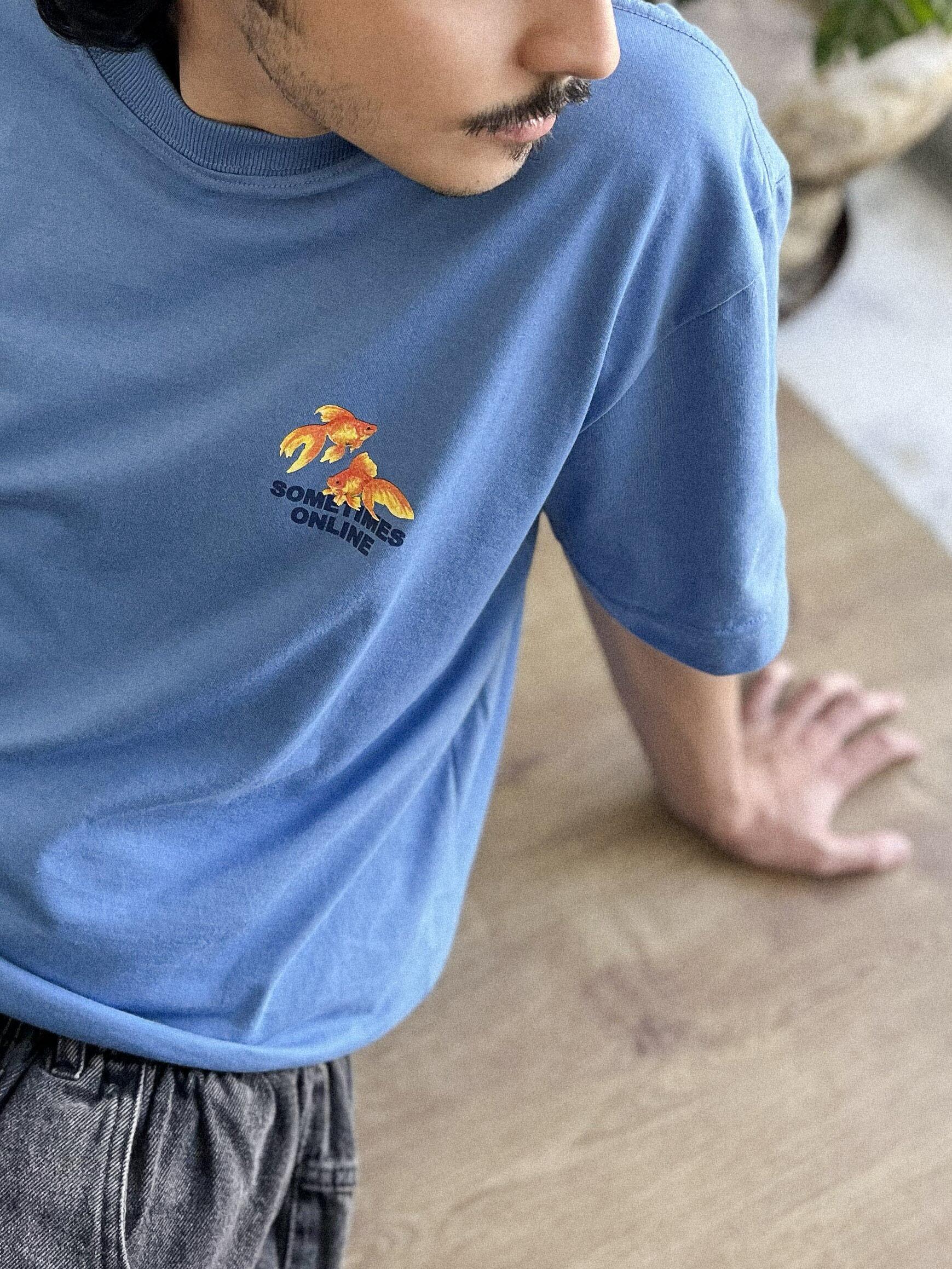 Camiseta Between Us - Four Street