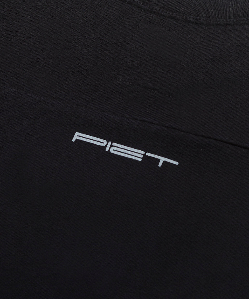Camiseta Manga Longa Piet + Oakley - Preta