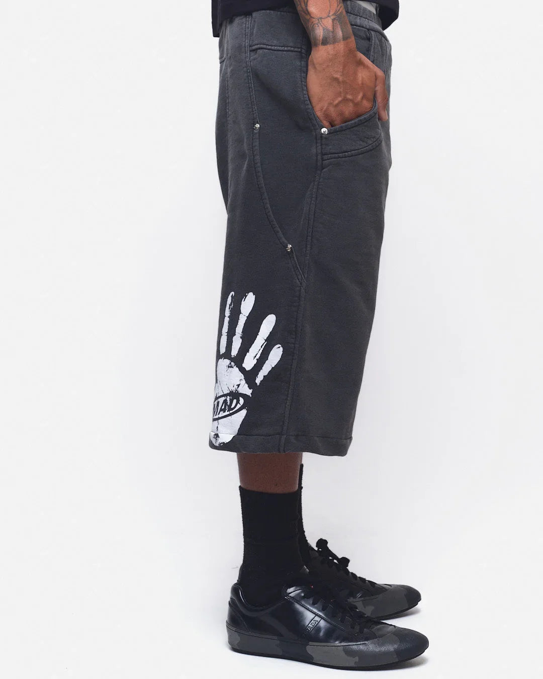 BERMUDA MOLETINHO DOUBLE HAND PRETO - Four Street