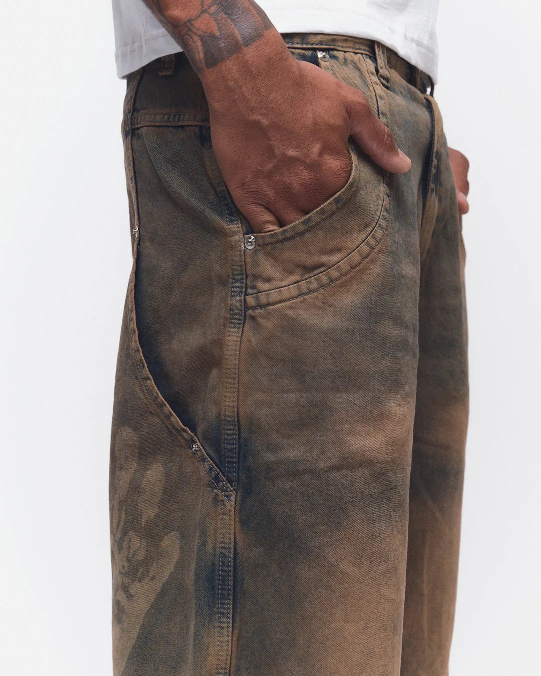 BERMUDA JEANS CURVALÍNEA DOUBLE HAND MARROM - Four Street