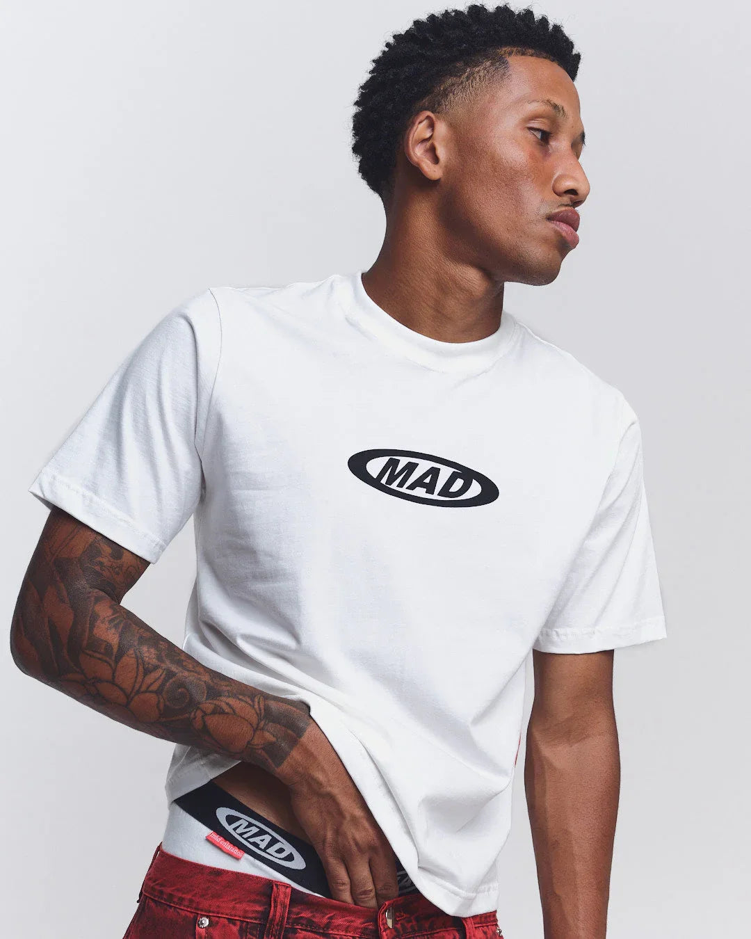 CAMISETA MAD LOGO OFF WHITE - Four Street