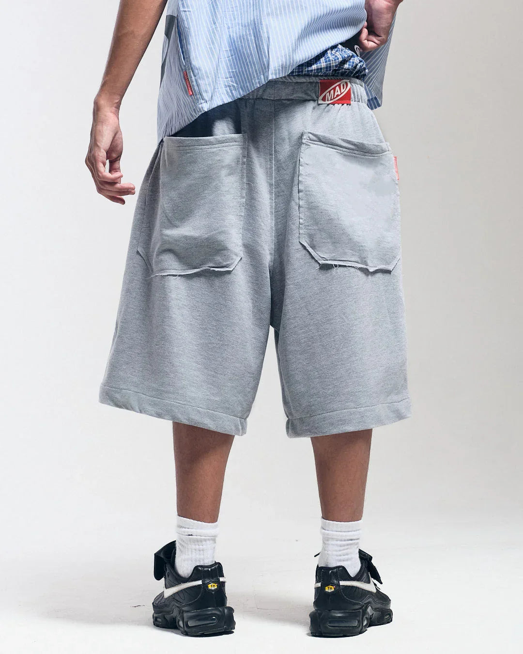 BERMUDA MOLETOM ALL HANDS CINZA - Four Street