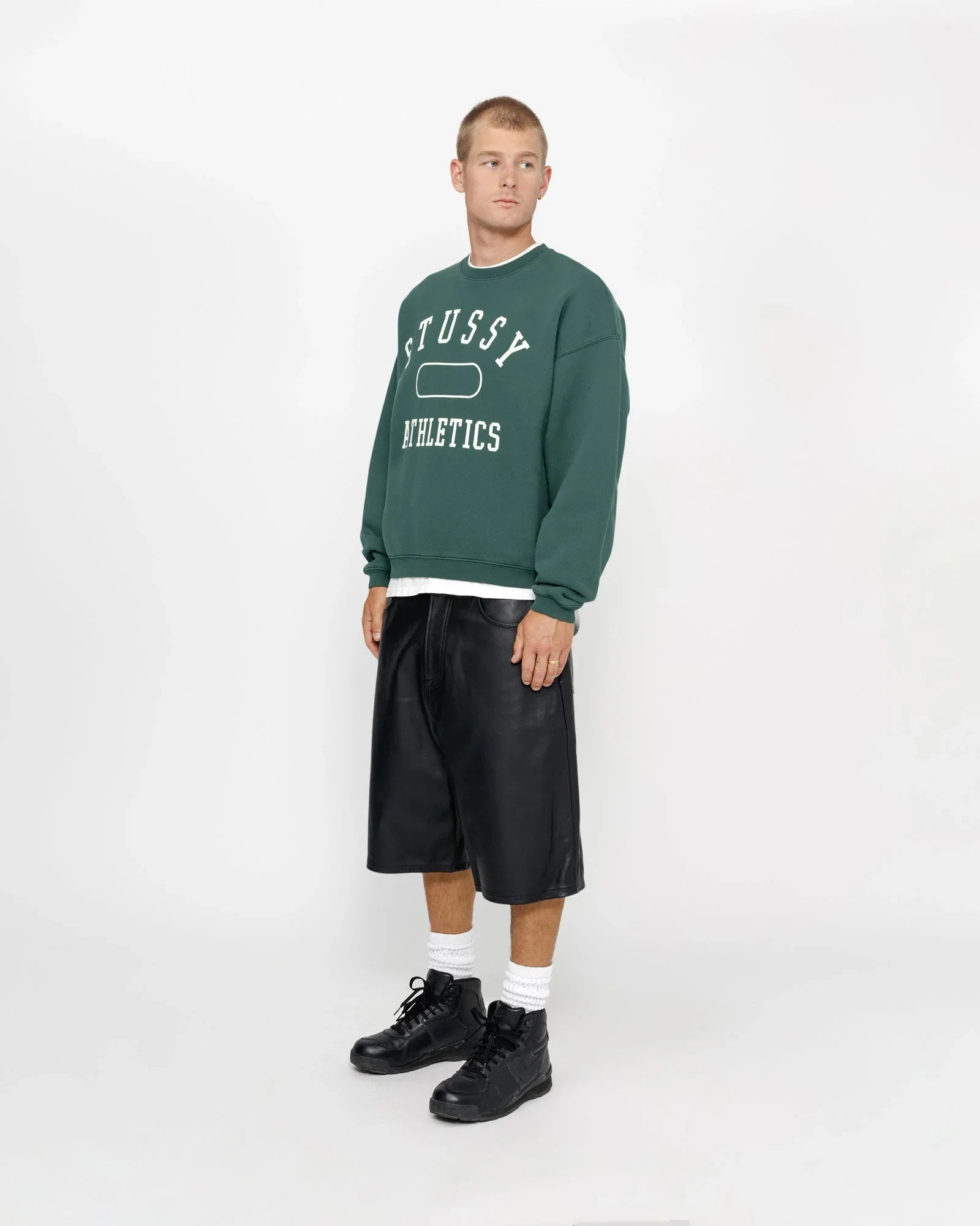 STÜSSY ATHLETICS CREW - Four Street