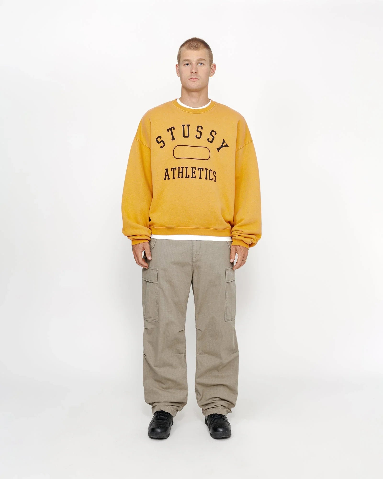 STÜSSY ATHLETICS CREW - Four Street