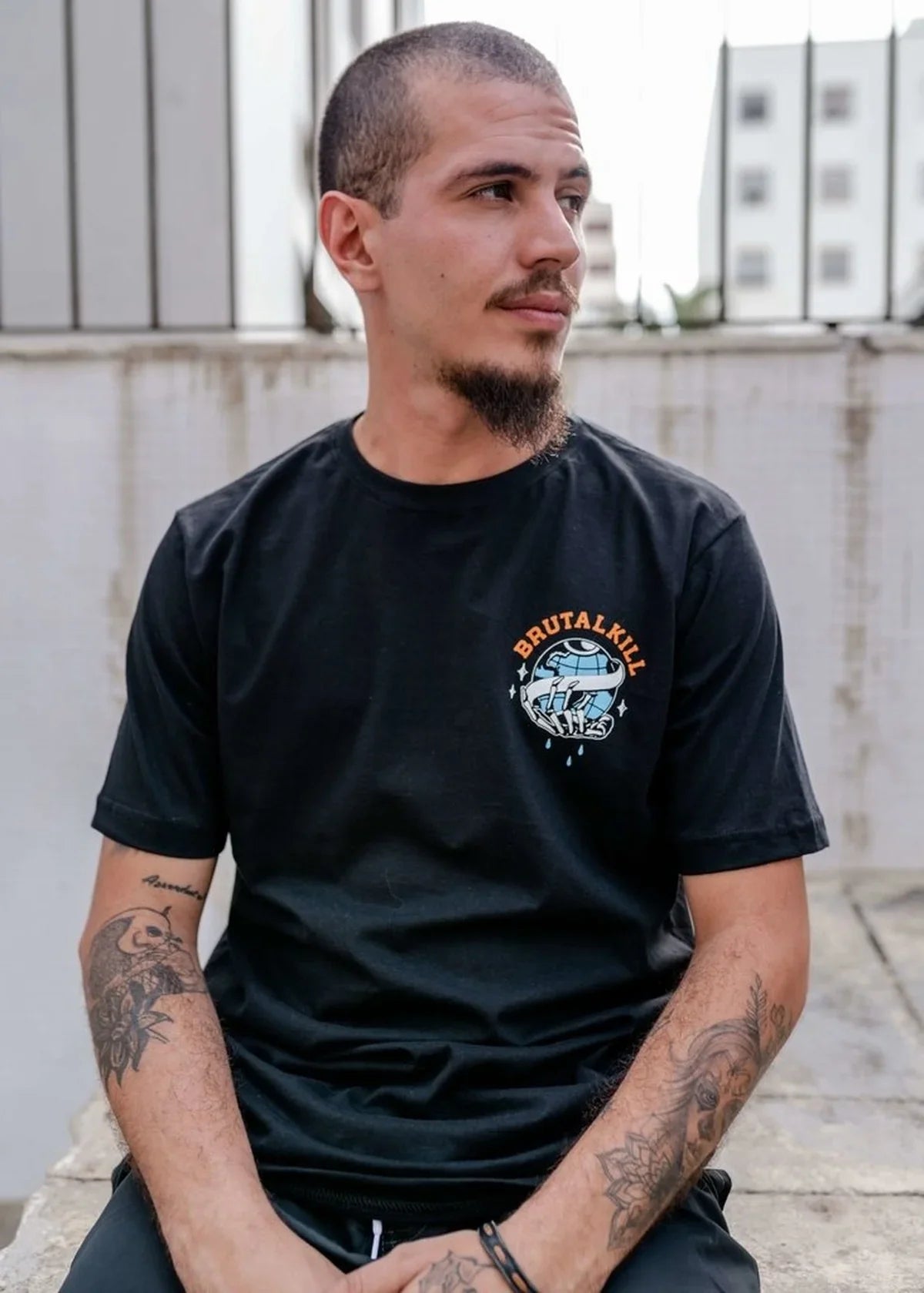 Camiseta Tradicional - Steel Globe - Four Street