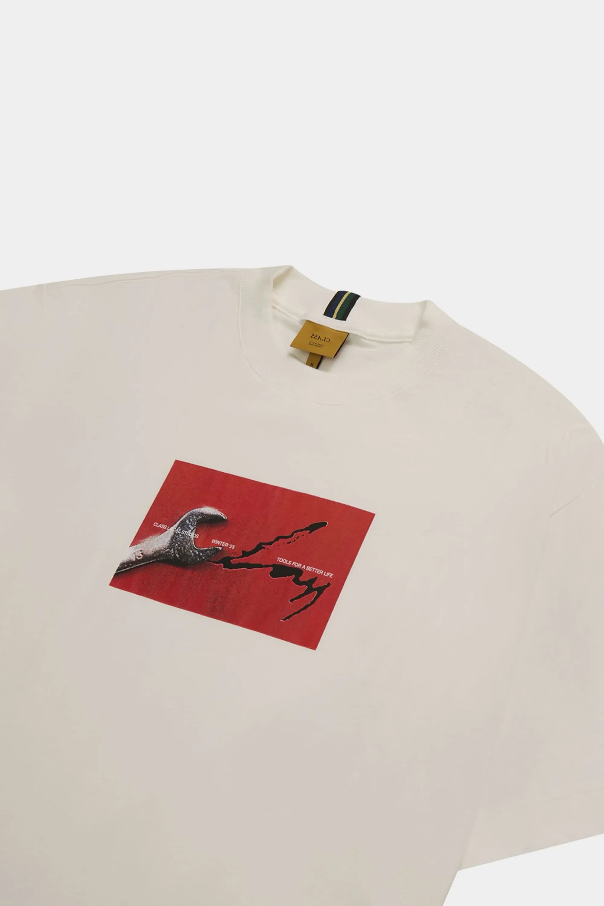 Camiseta Class Tools (Off White) - Four Street