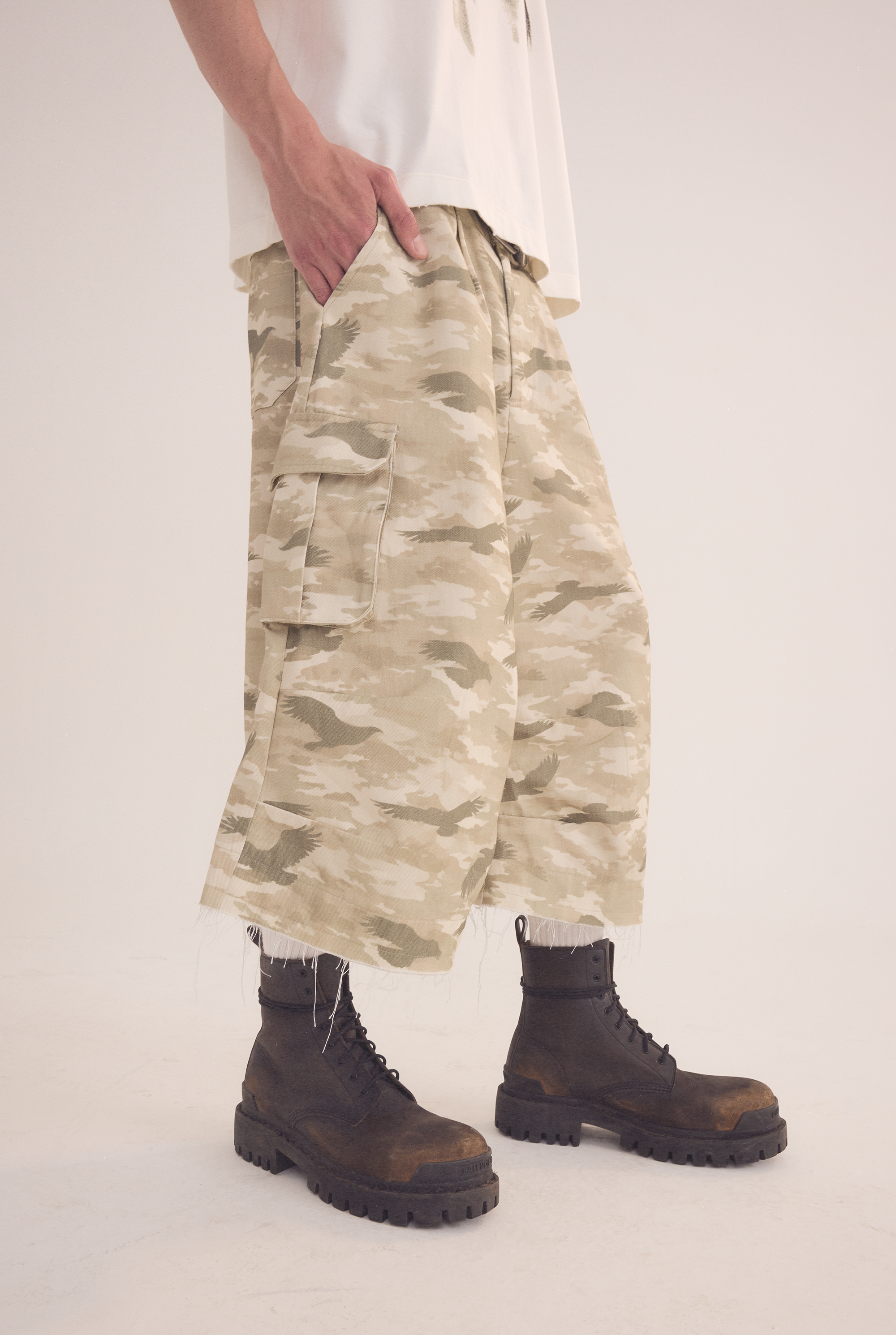 CARGO SHORTS VULTURE DESERT CAMO