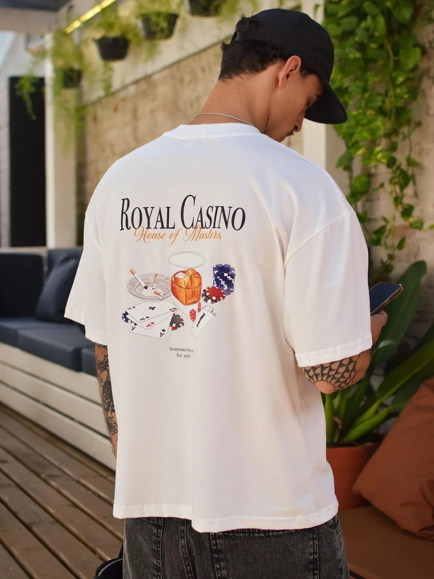 Camiseta Boxy Royal Casino - Four Street