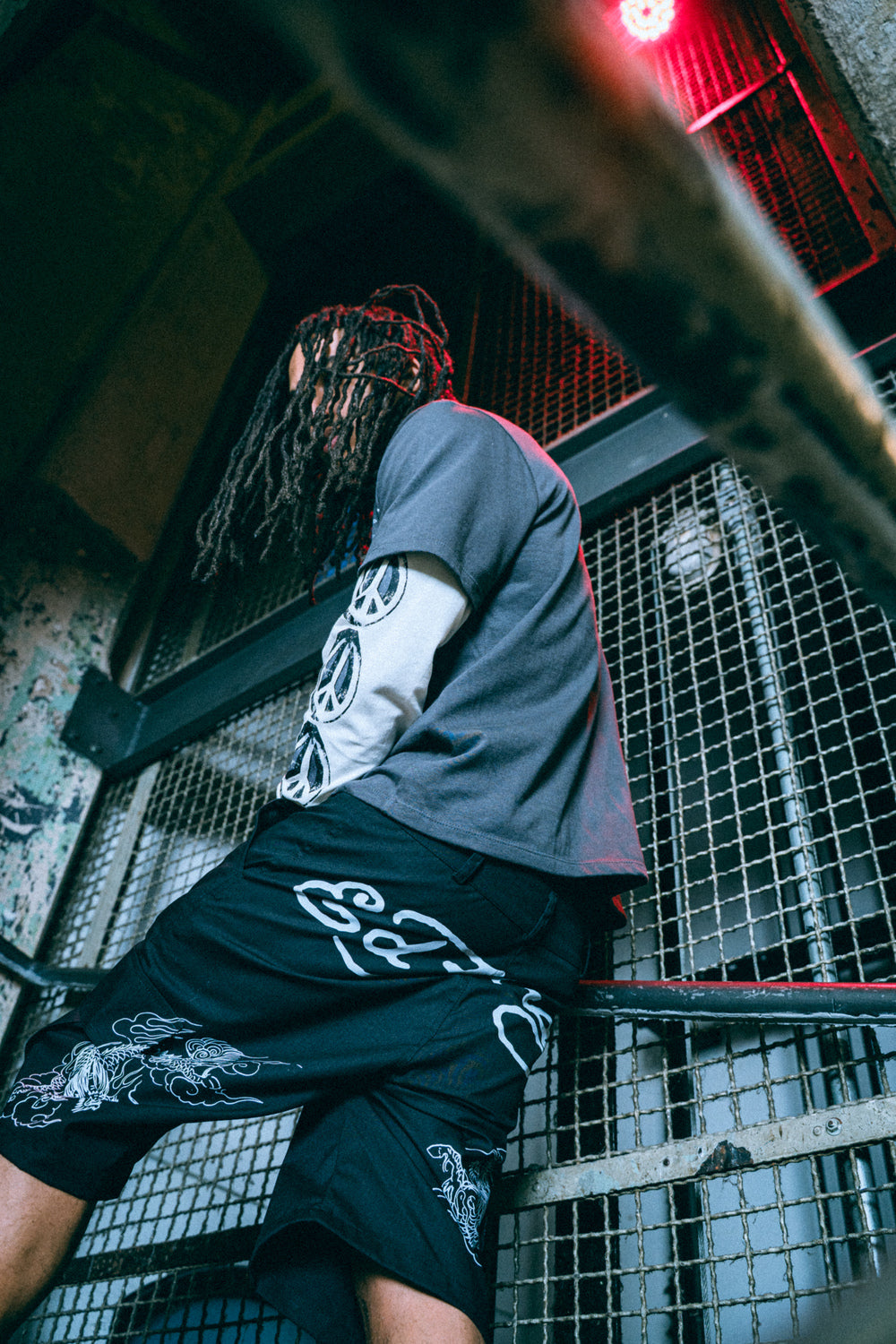 Bermuda Preta "Dragon" Ed Hardy x Matuê