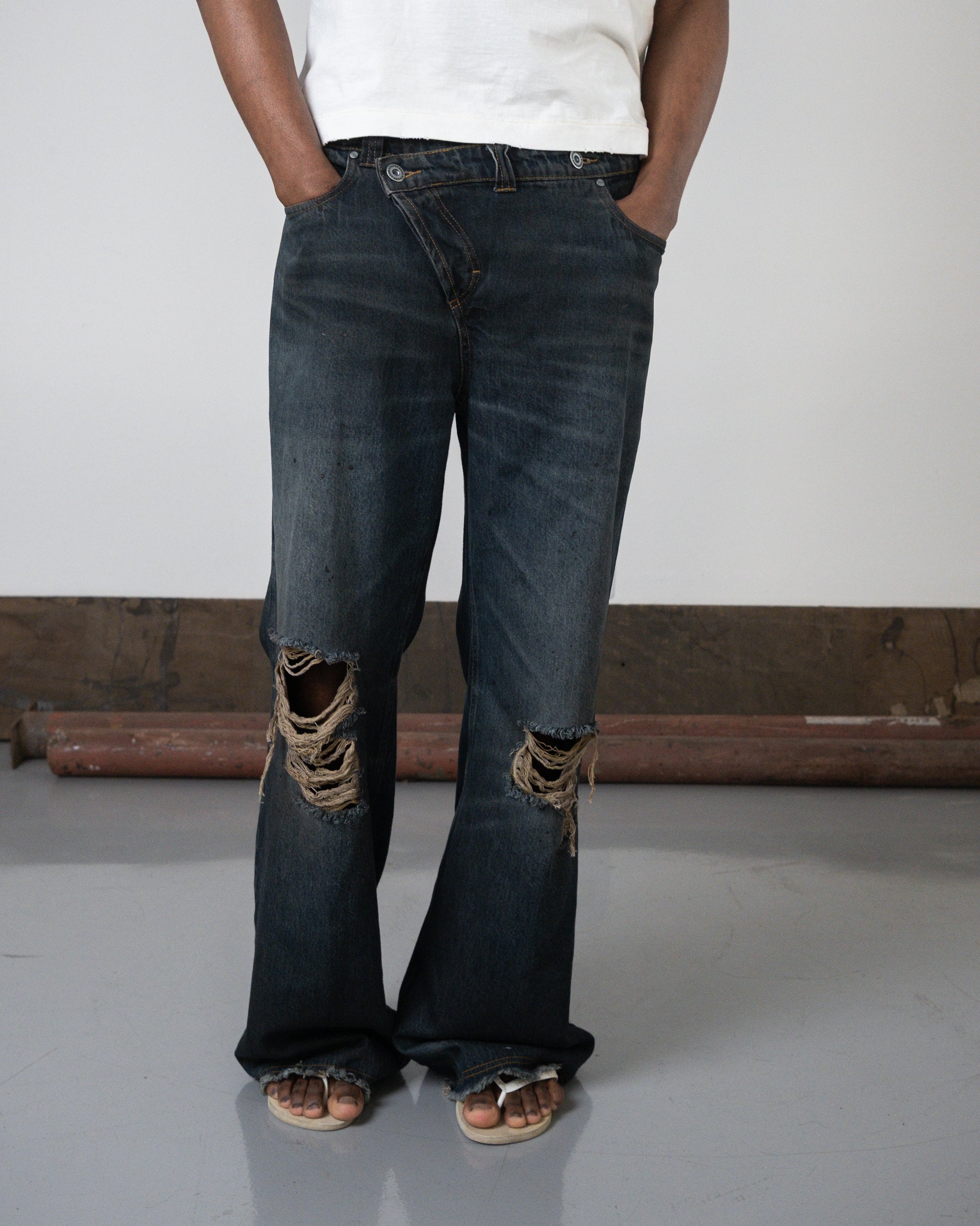 UNF ASYMMETRICAL BOOTCUT DENIM - BLUE