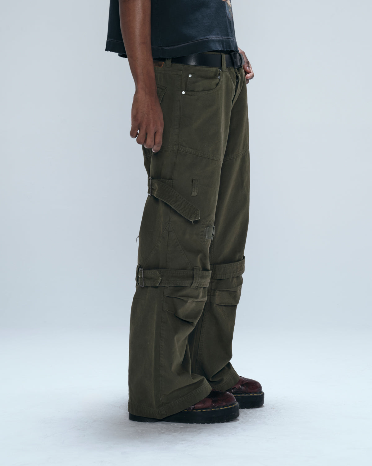 ARMY STRAIT PANTS - OLIVE GREEN