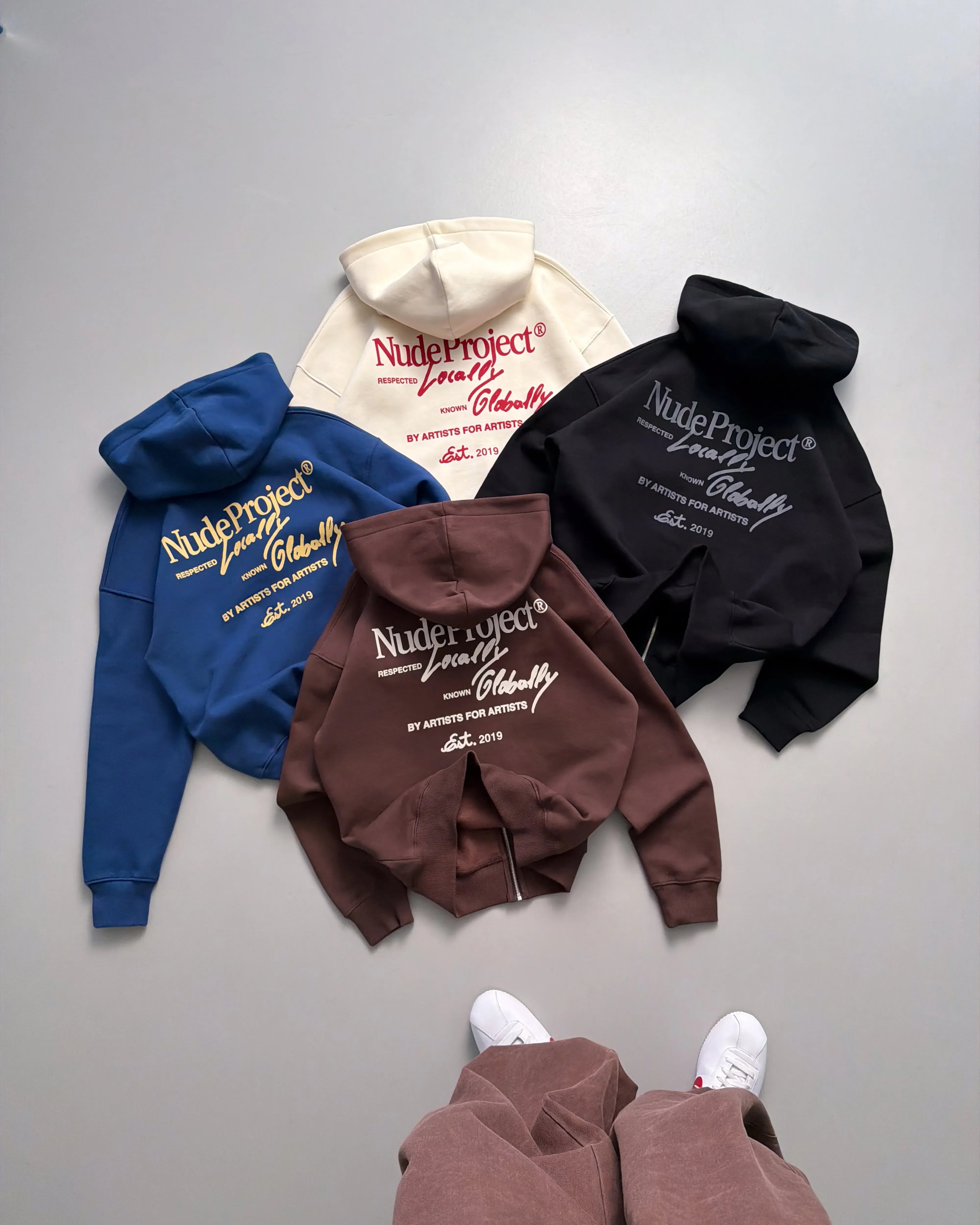 Global Soon Zip-Up Hoodie Black