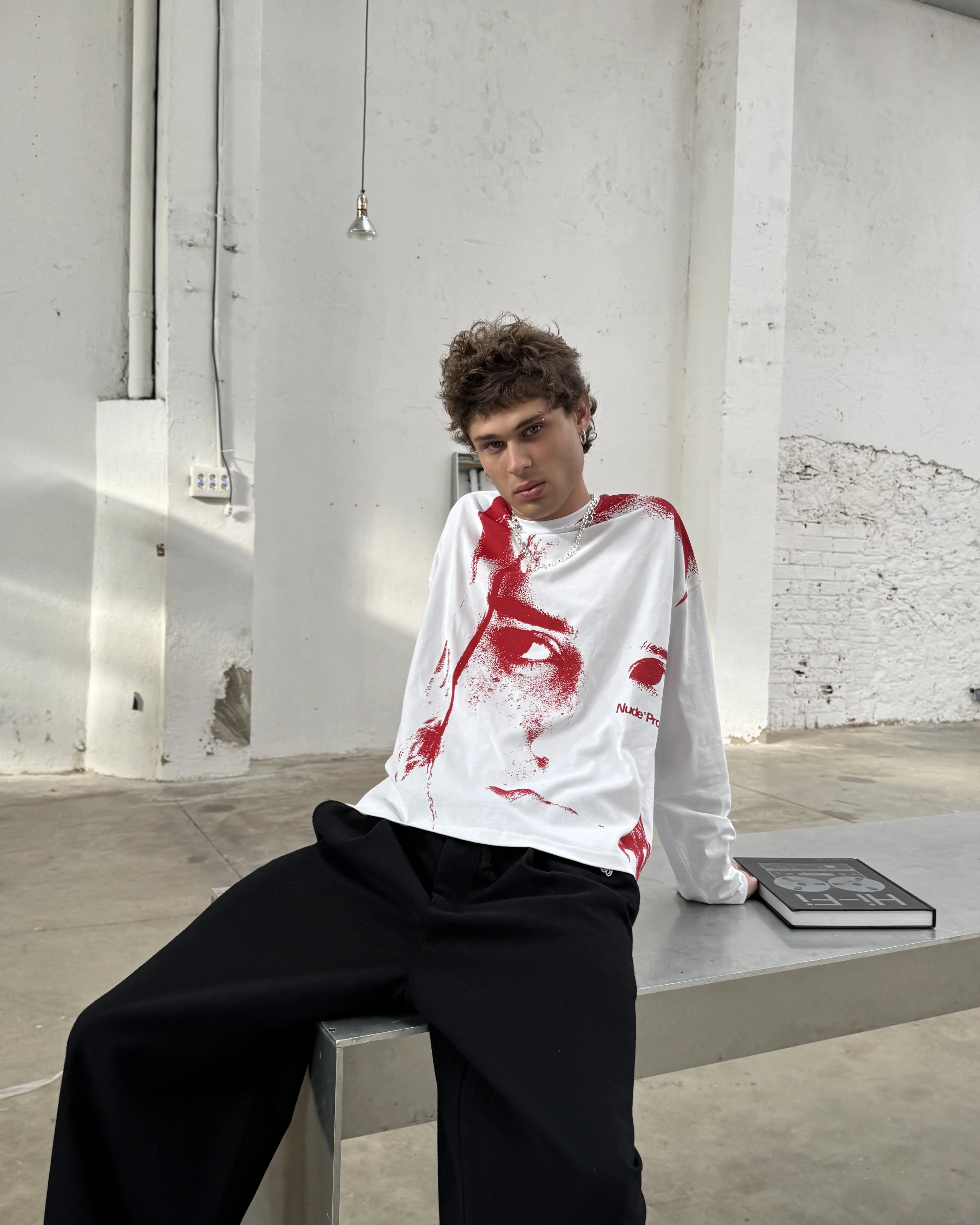 Side-Eye Long-Sleeve Tee