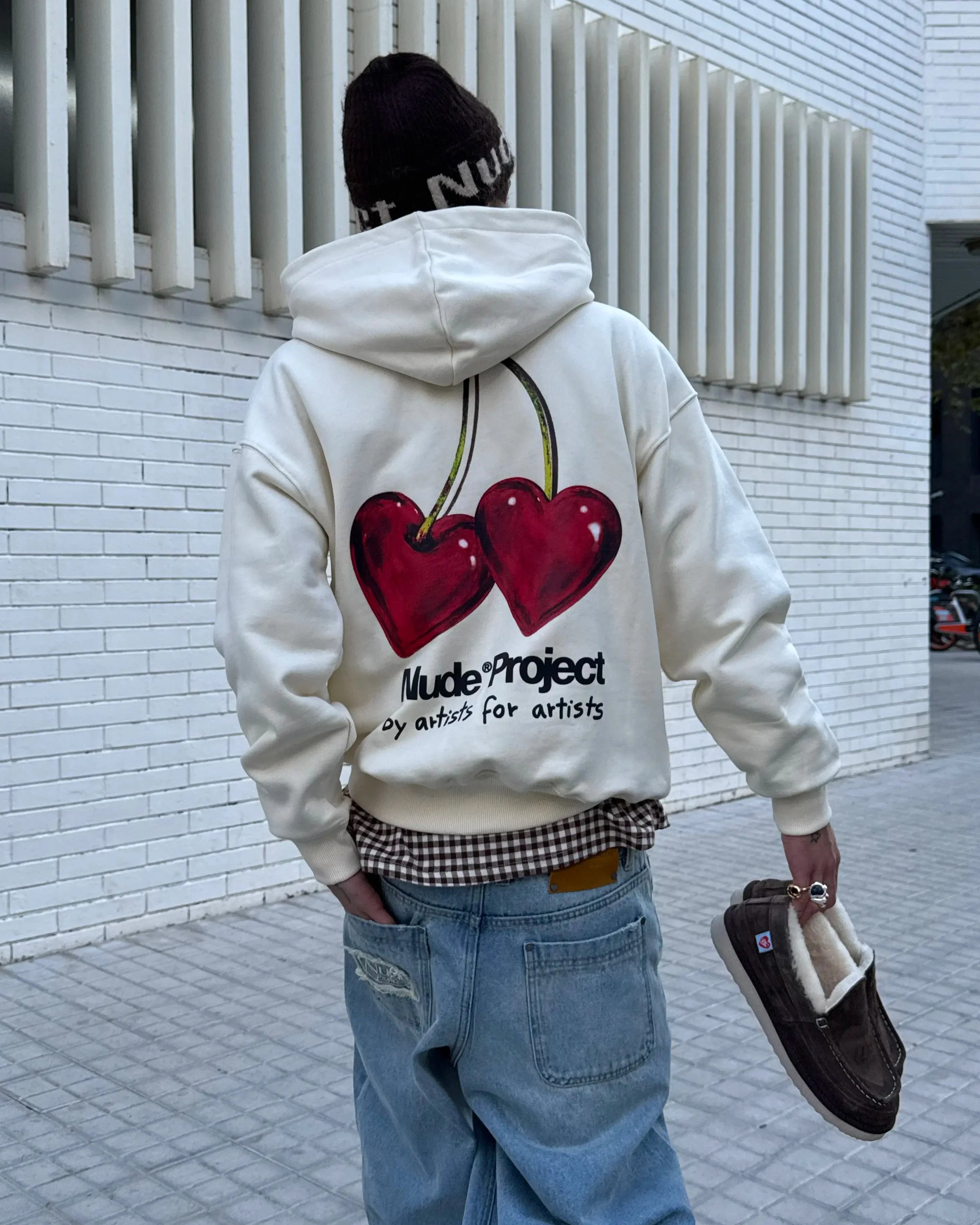 Juicy Cherry Hoodie Marshmallow