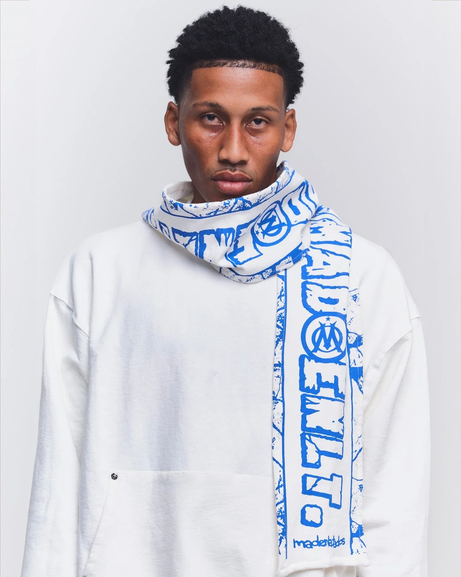 MOLETOM DURAG DE BRUXO CACHECOL DE TIME OFF WHITE - Four Street