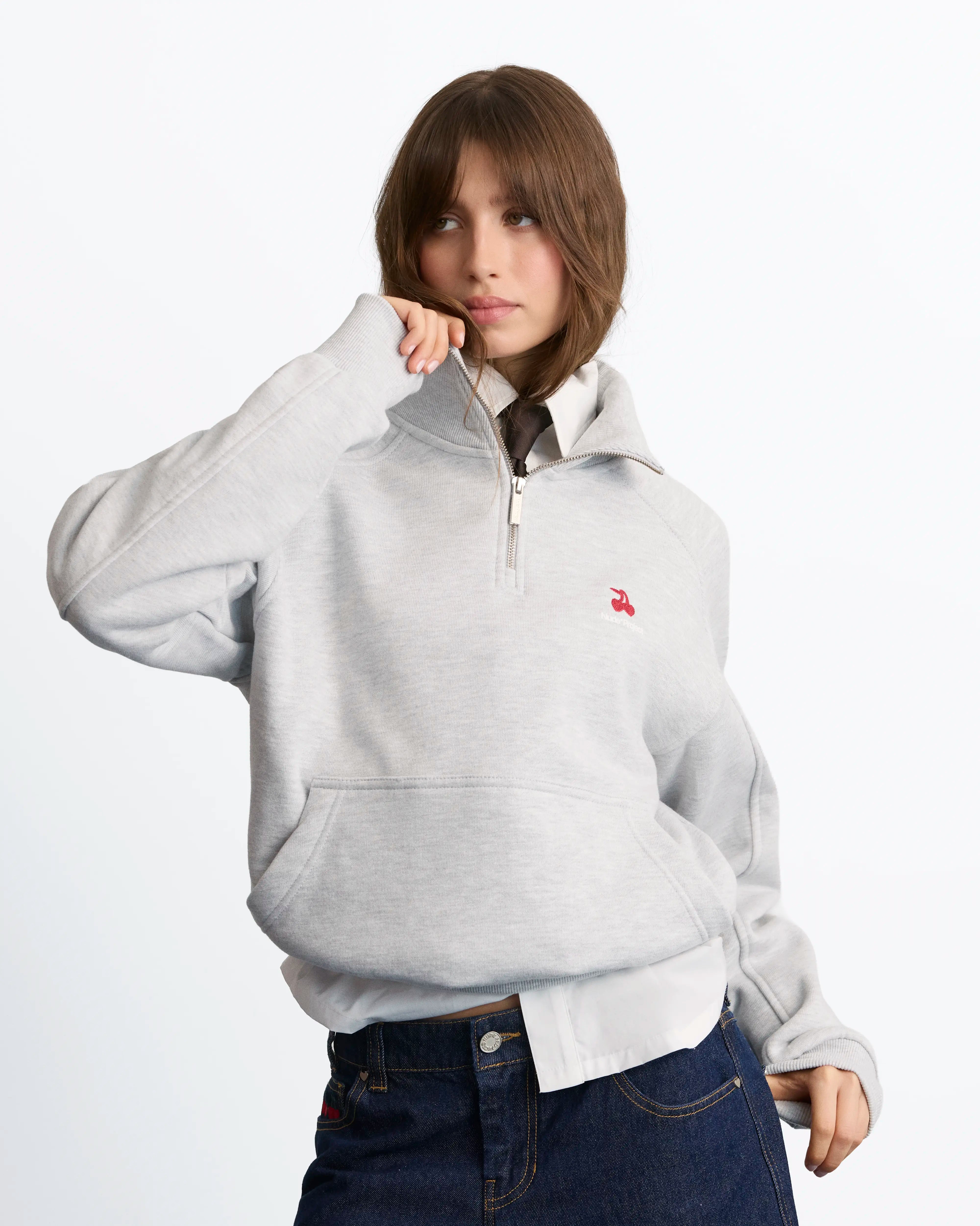 Basic Cherry Quarter-Zip Grey