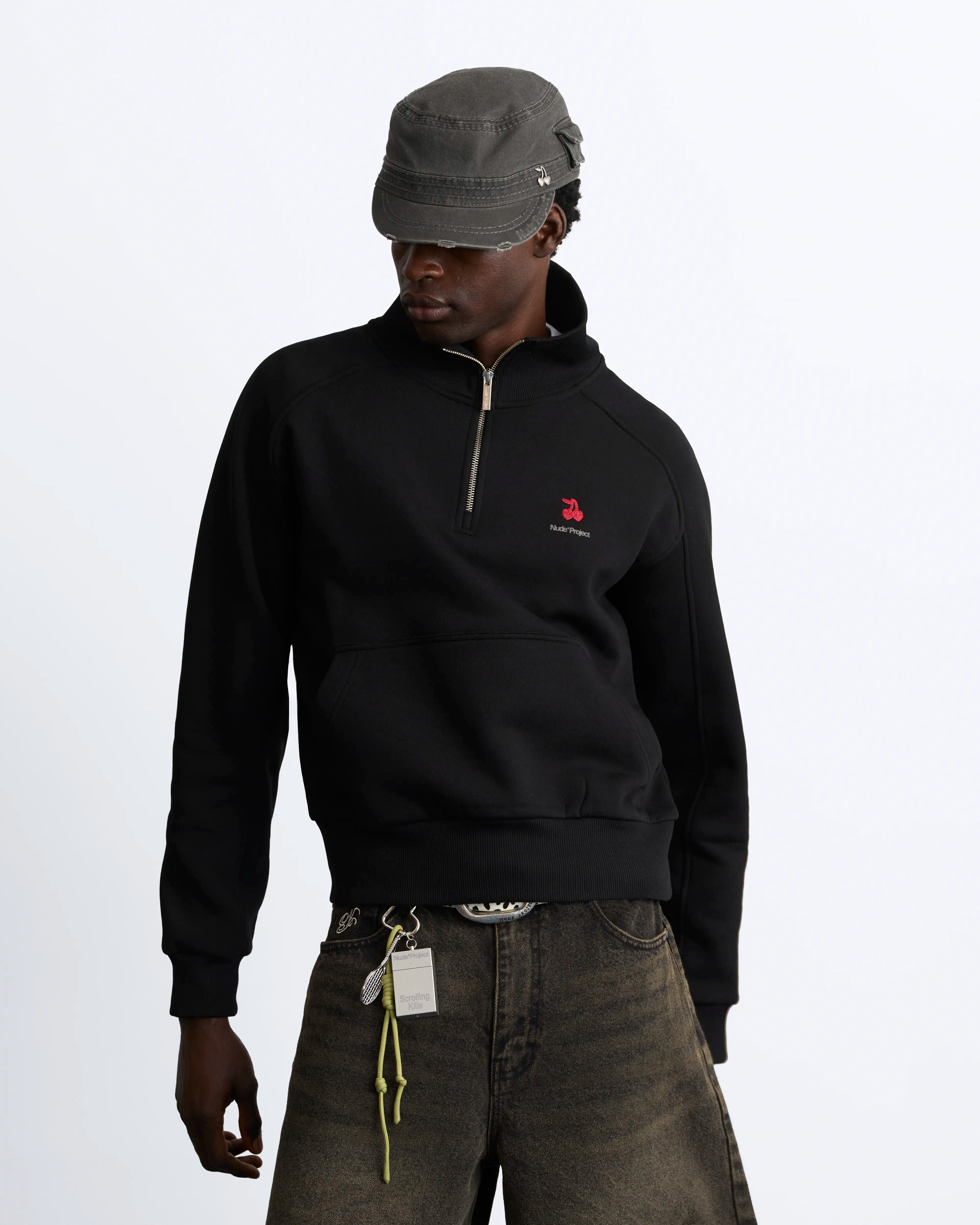 Basic Cherry Quarter-Zip Black