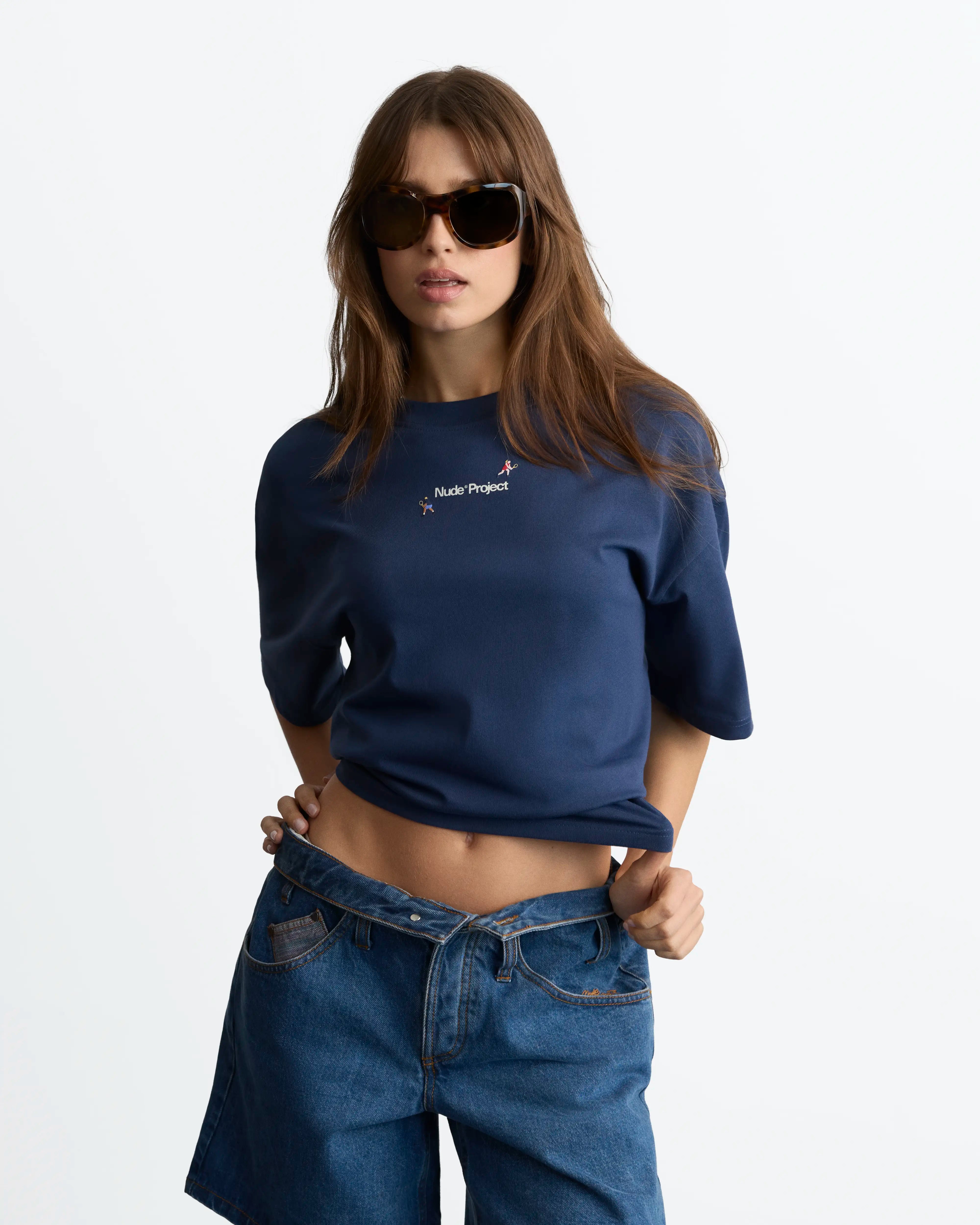 Leisure Club Tee Navy