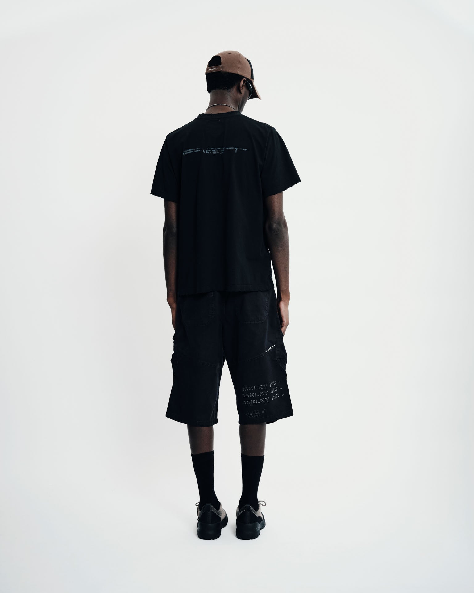 Camiseta Piet + Oakley Manifest  - Vintage Black