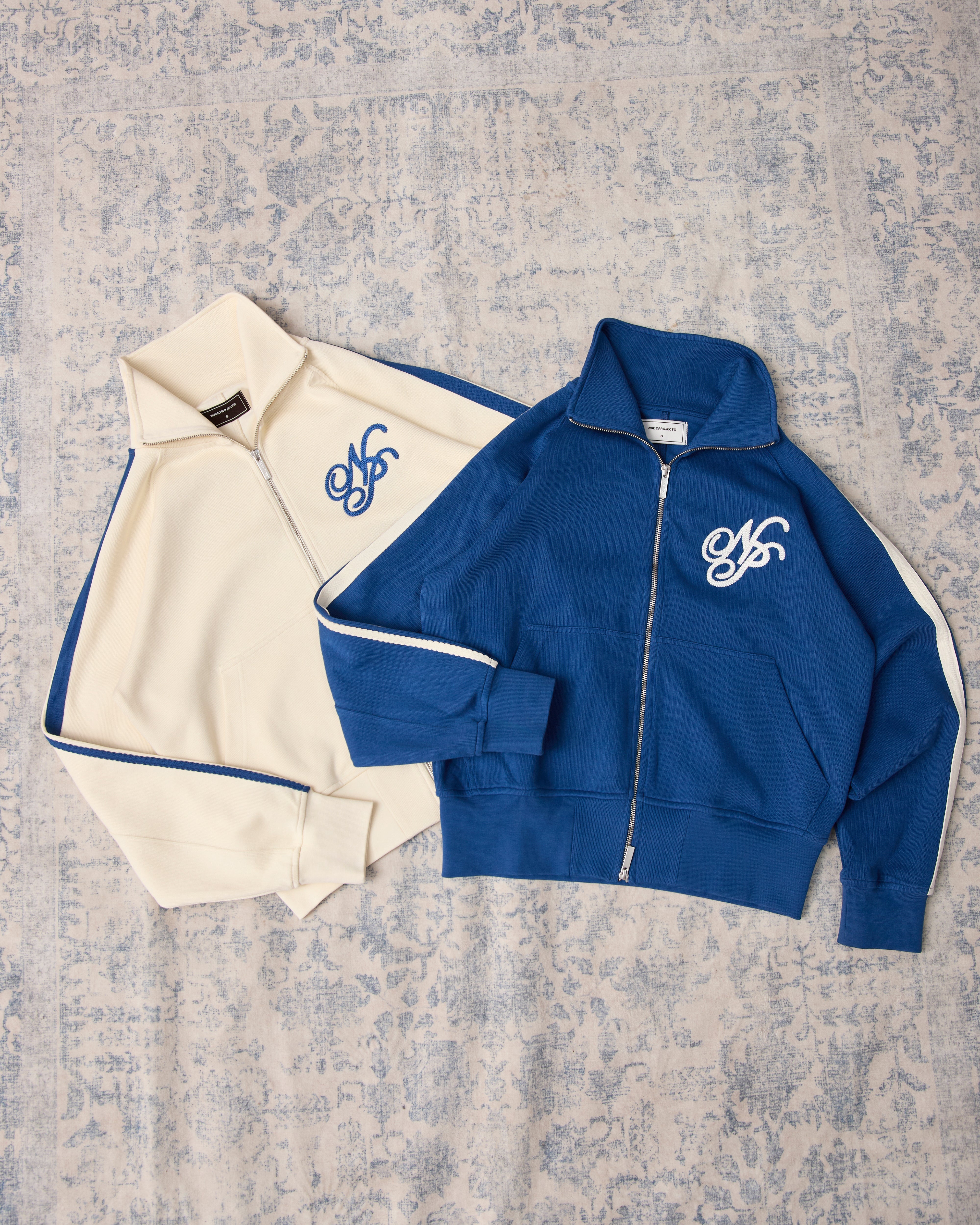 Ying-Yang Zip-Up Marshmallow