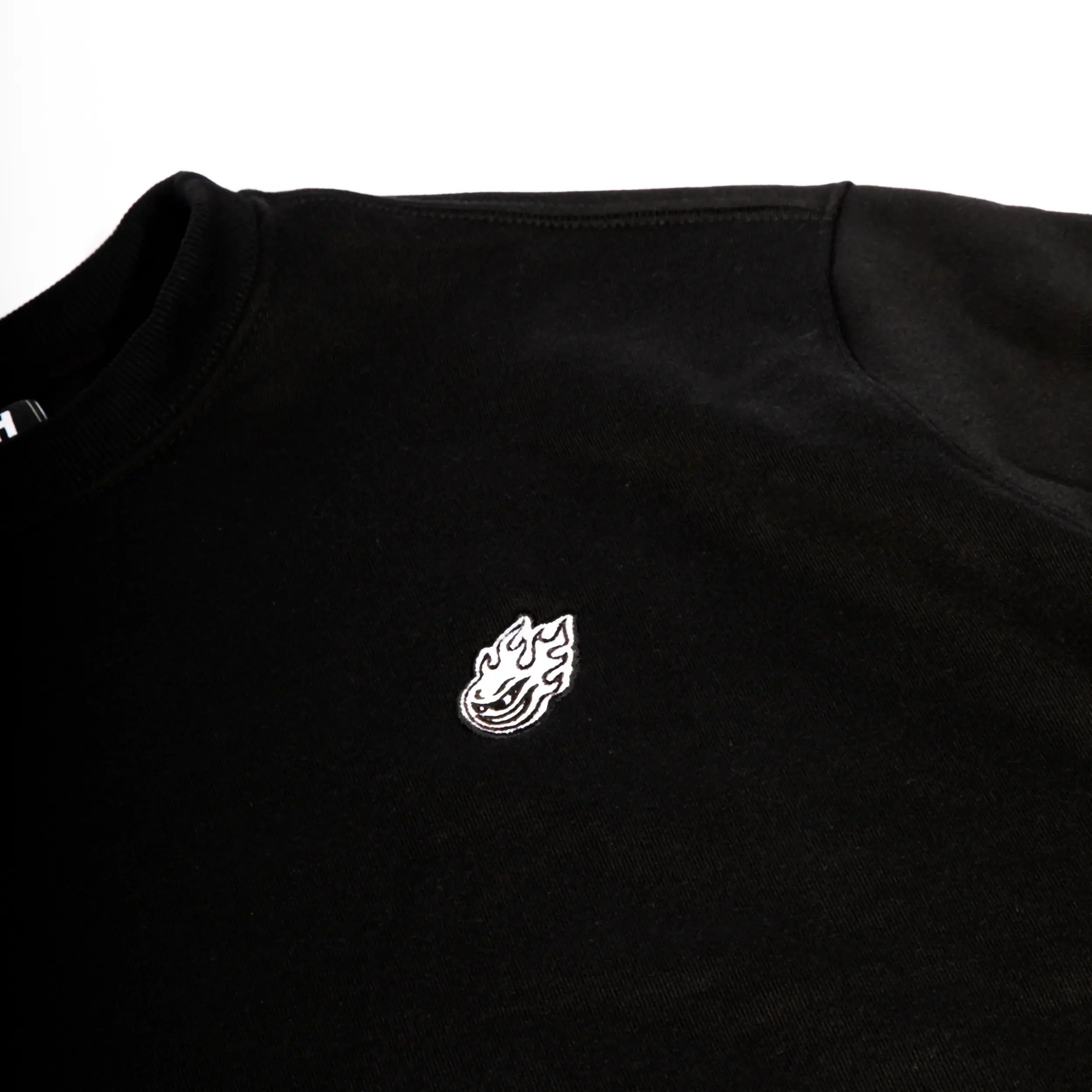 Crewnewck Freddy Black - Four Street