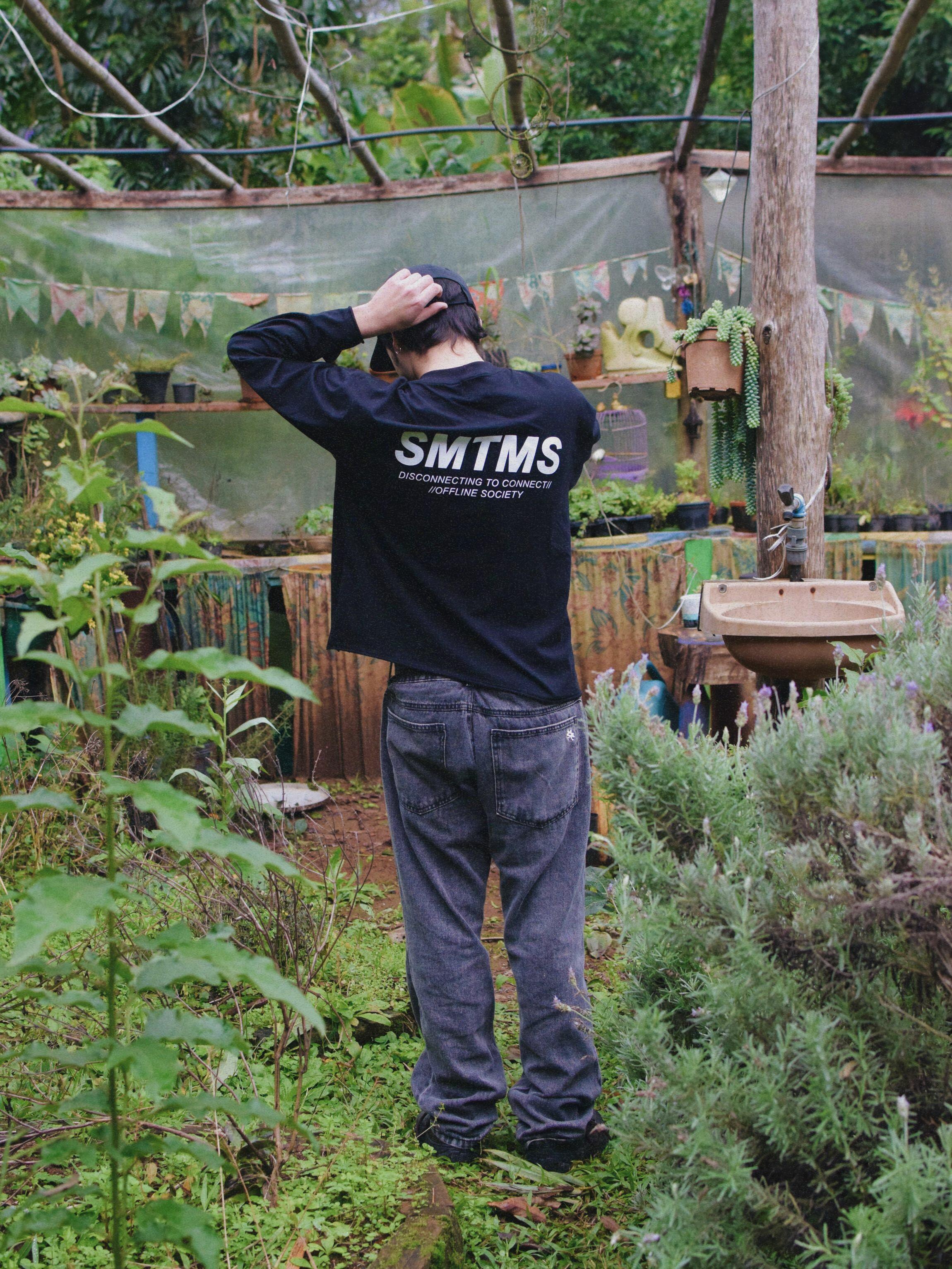 Camiseta Manga Longa SMTMS Preta - Four Street