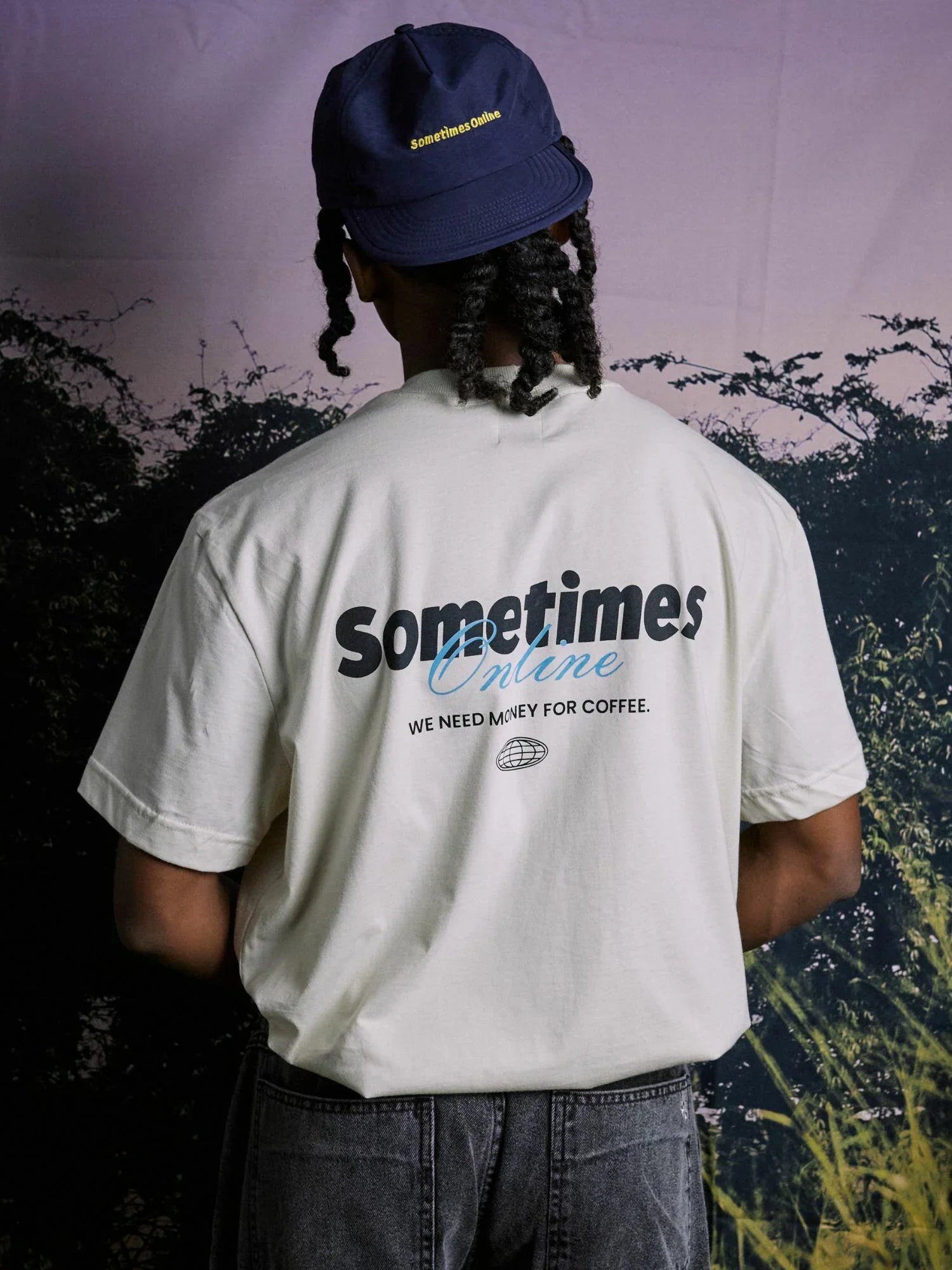 Camiseta Money For Coffee - Four Street