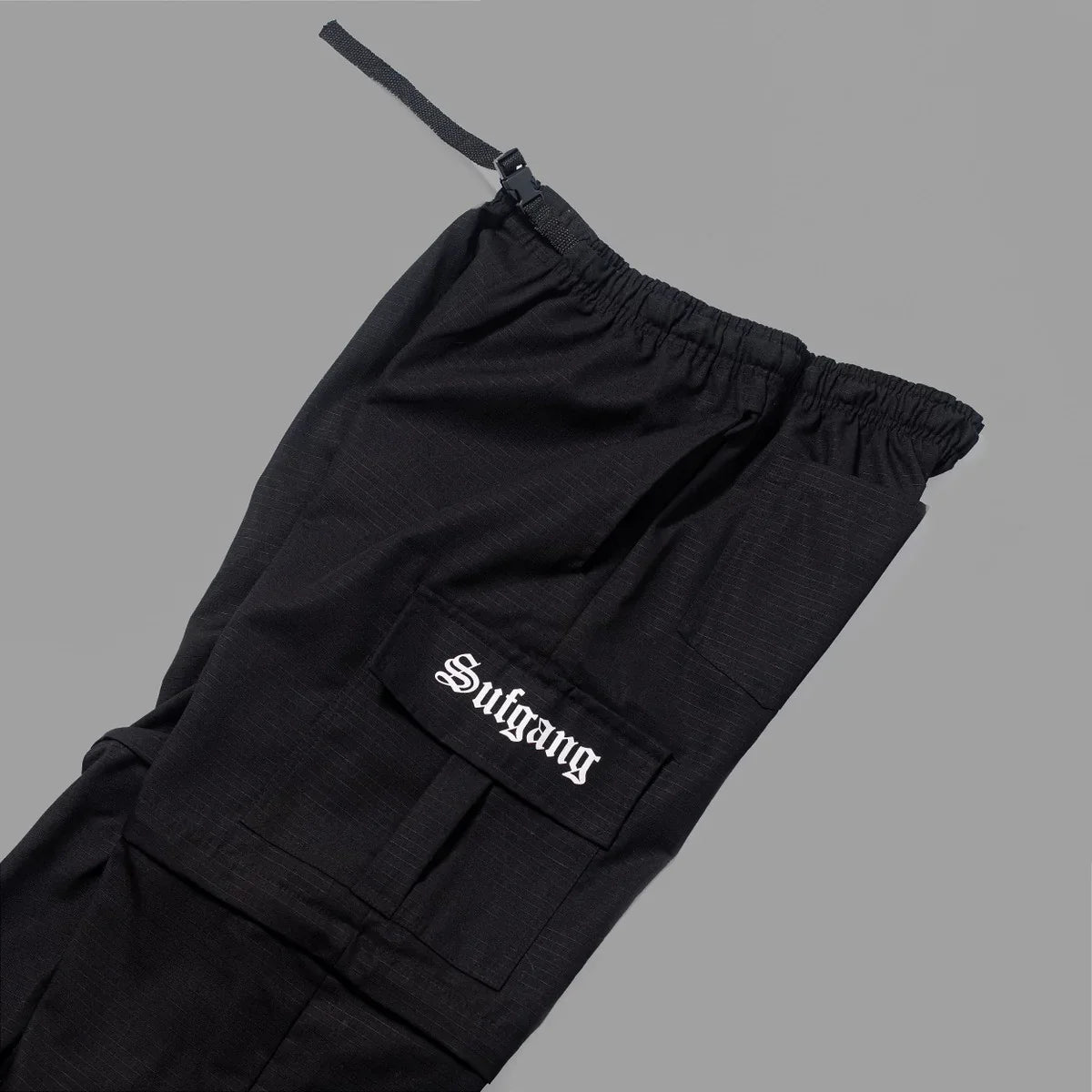 Calça Cargo Convertible Preta - Four Street