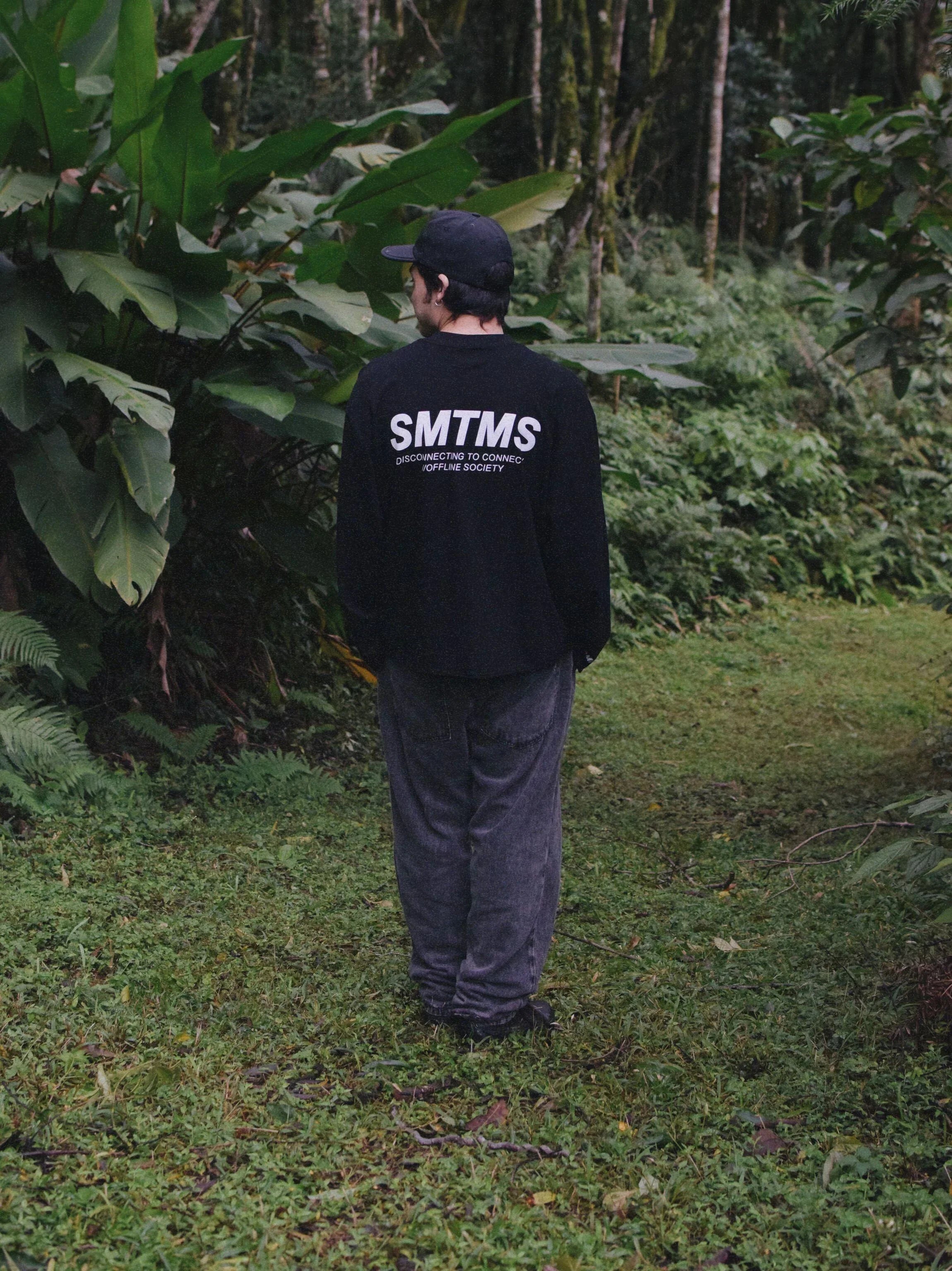 Camiseta Manga Longa SMTMS Preta - Four Street