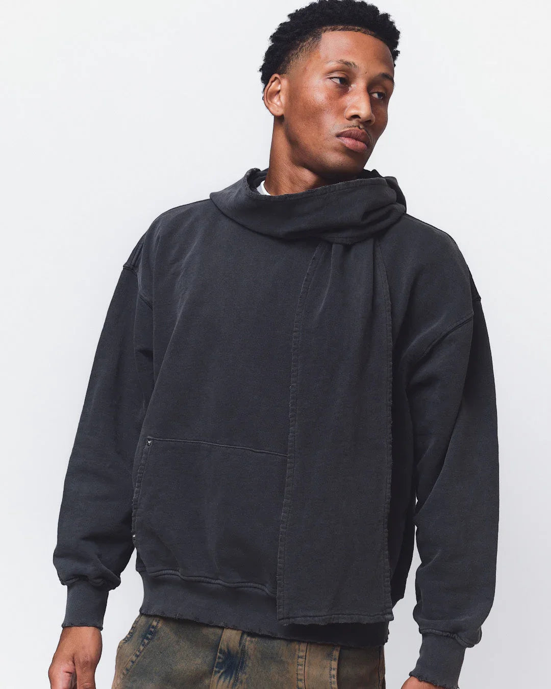 MOLETOM DURAG DE BRUXO CACHECOL DE TIME PRETO - Four Street