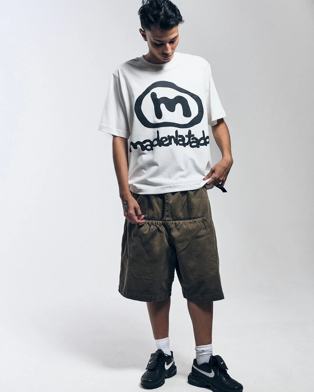 BERMUDA DE TINTURARIA MARROM - Four Street