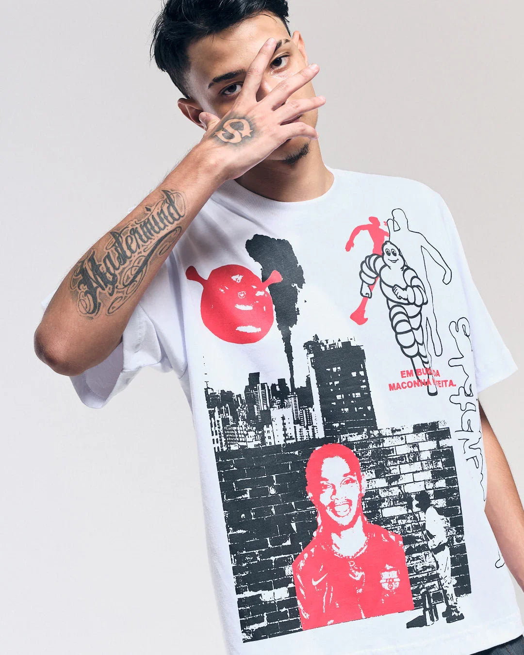 CAMISETA CIDADE MALUCA OFF WHITE - Four Street