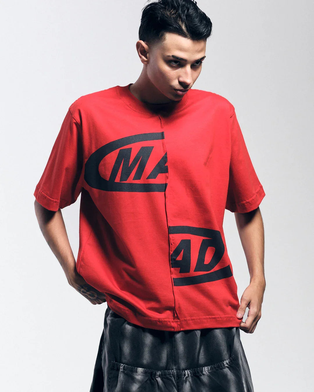 CAMISETA PORTAL VERMELHA - Four Street