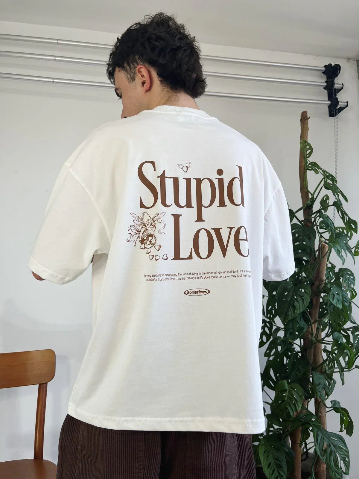 Camiseta Boxy Stupid Love - Four Street